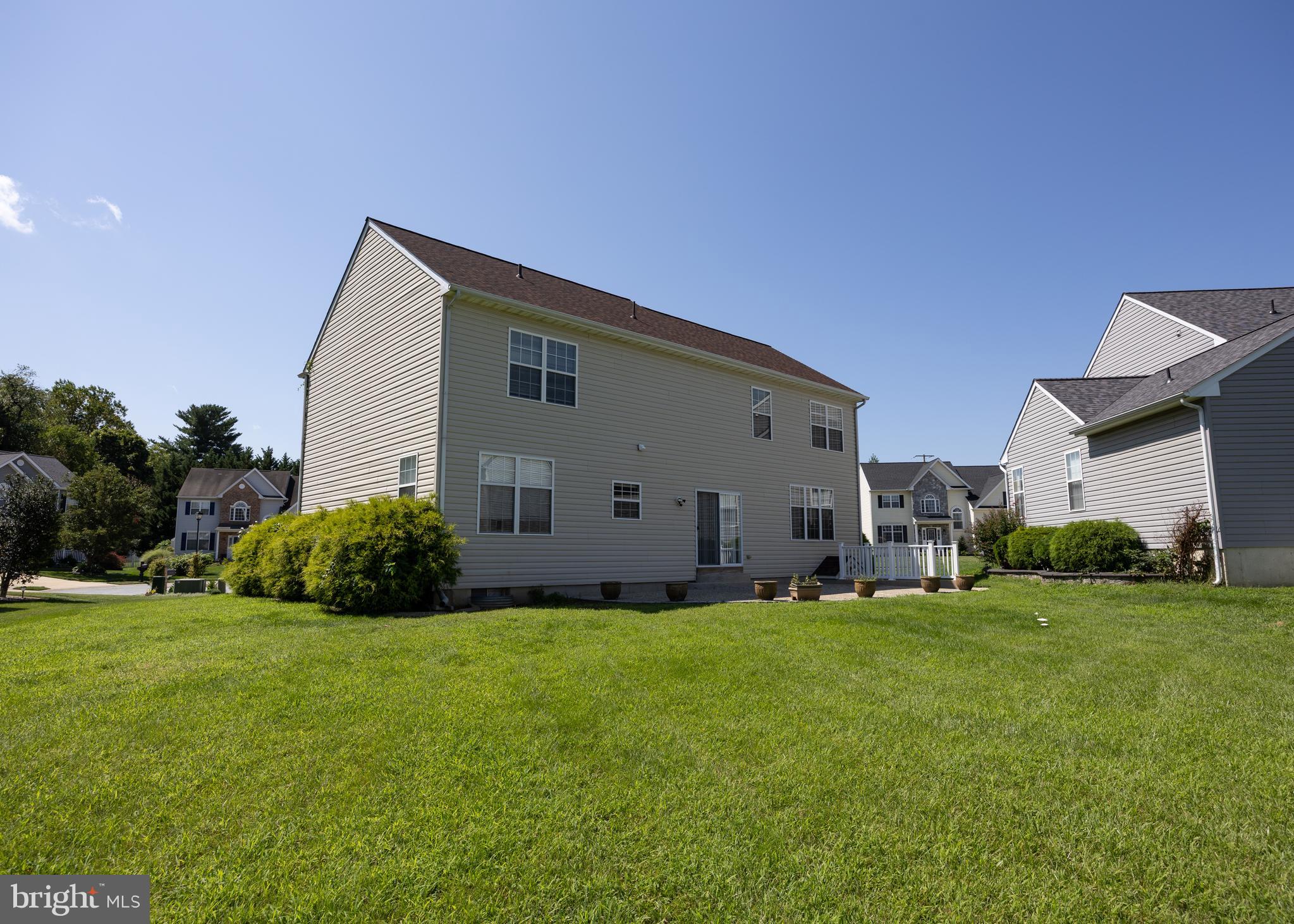 3 FOXFIELD COURT