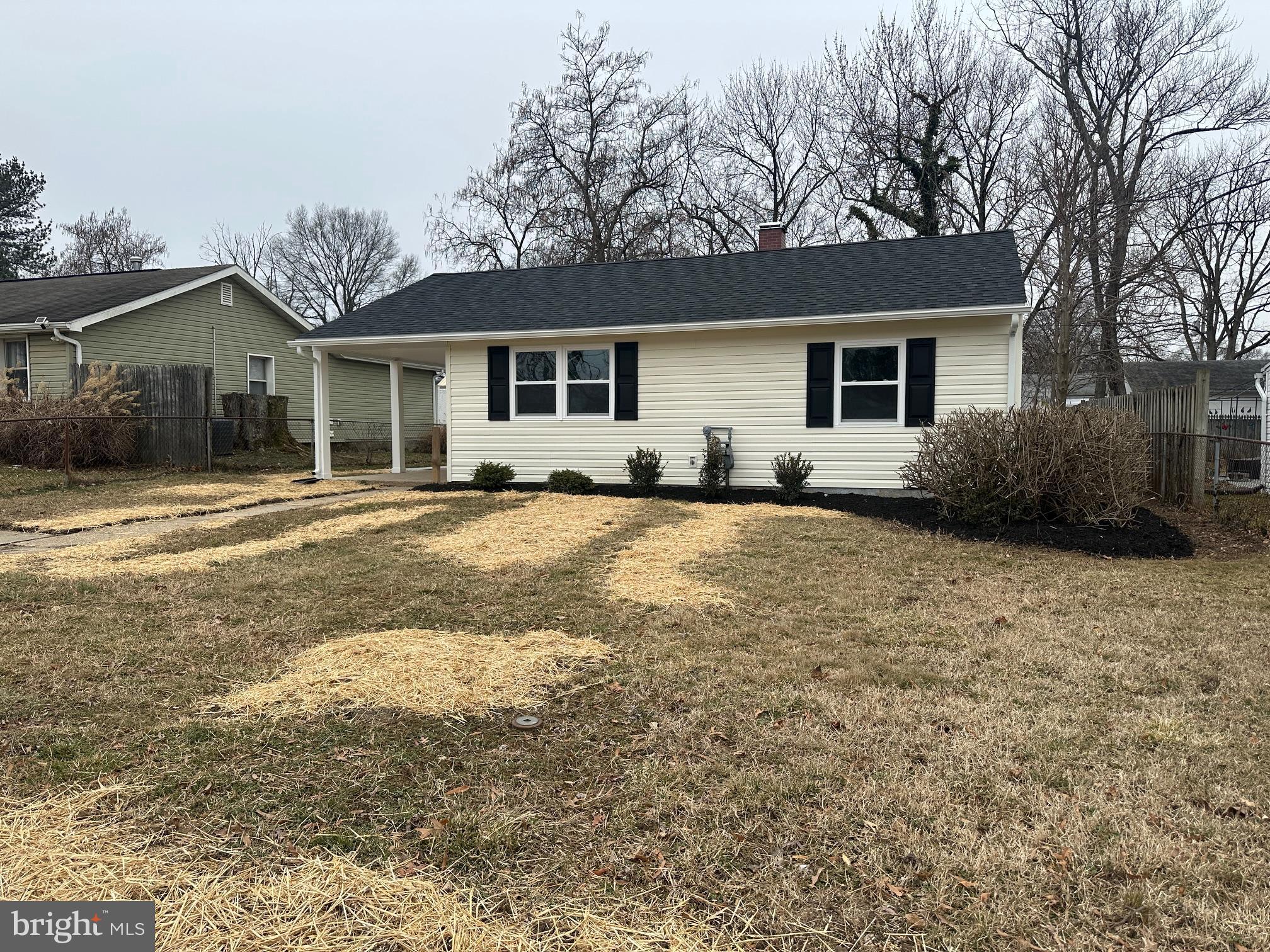 GLEN GARDENS - Residential Lease