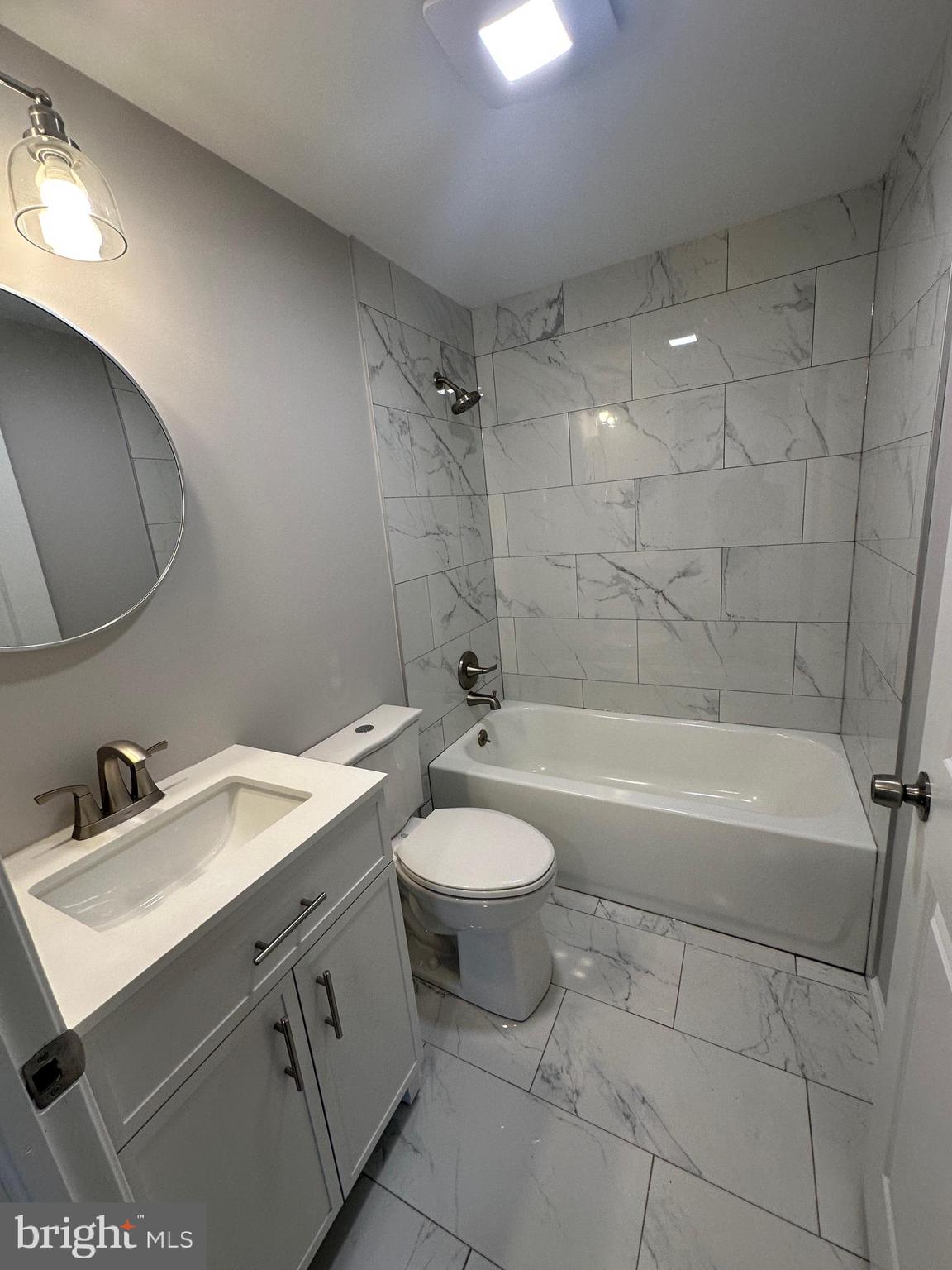 GLEN GARDENS - Residential Lease