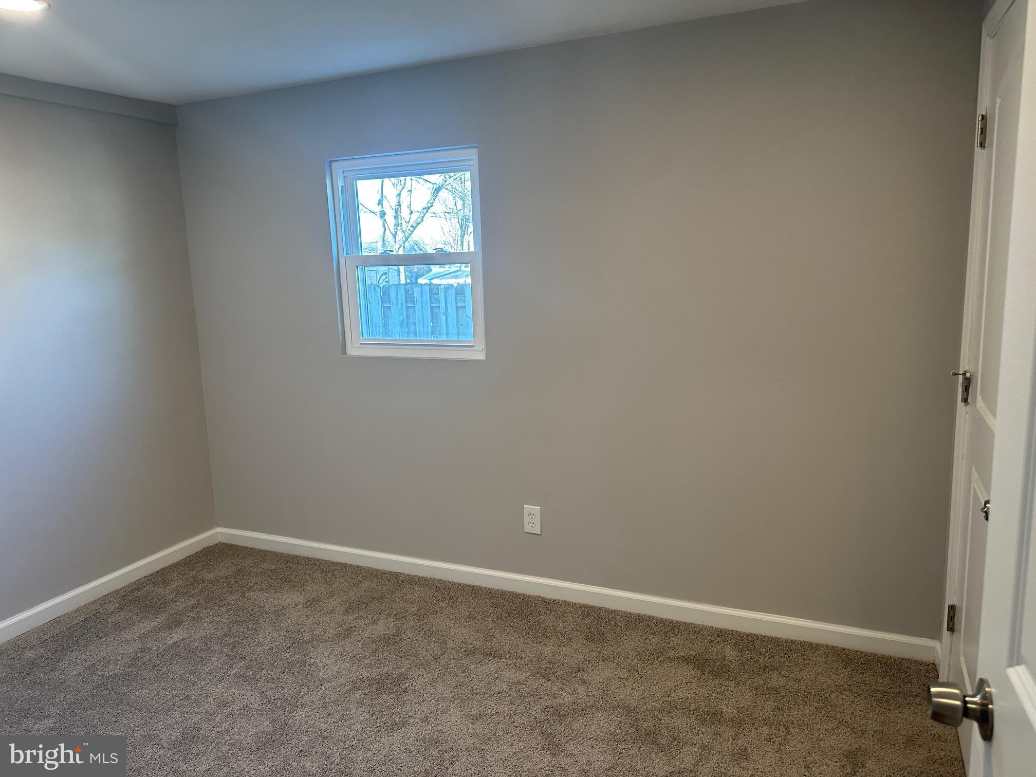 GLEN GARDENS - Residential Lease