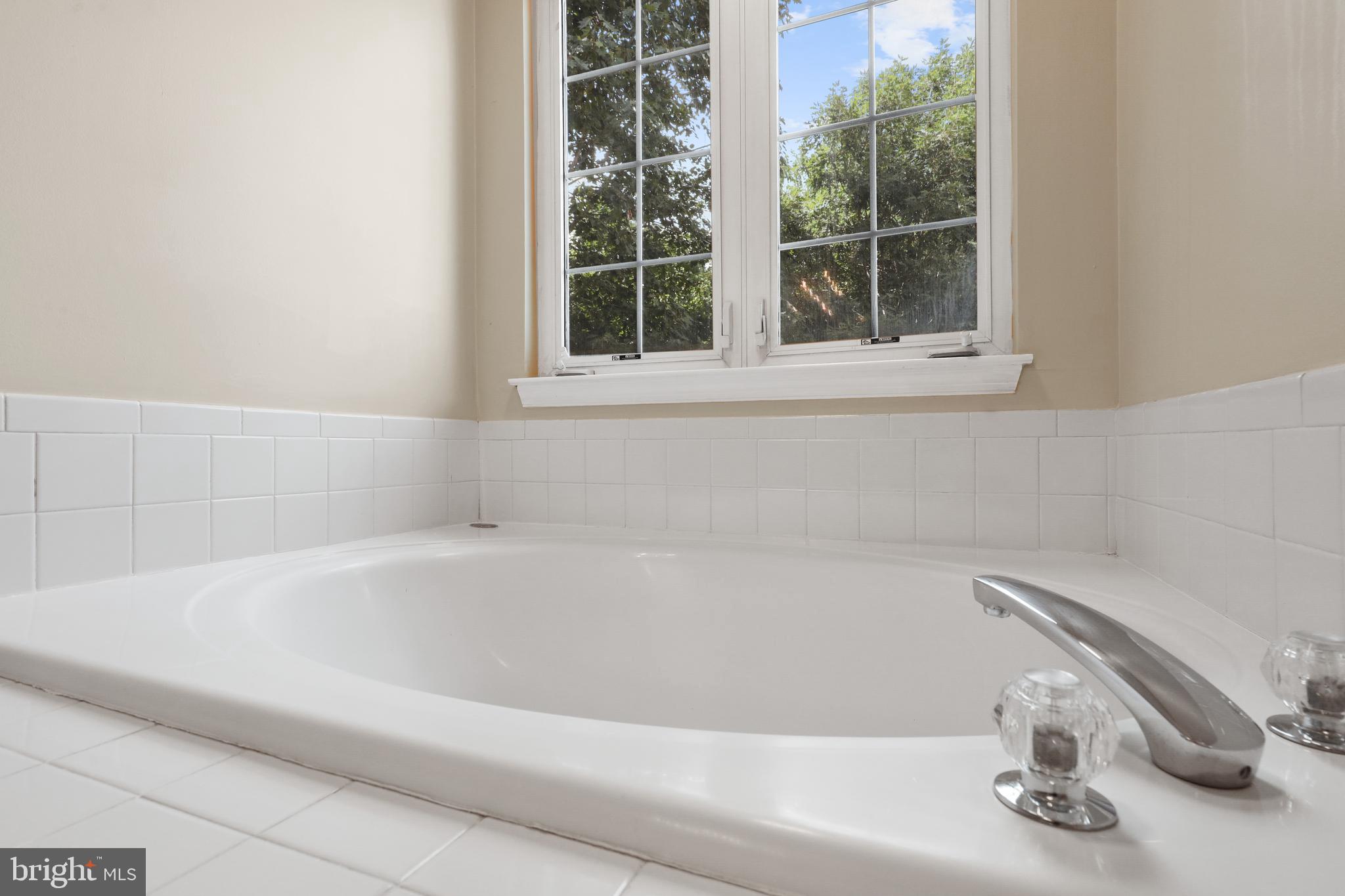 KINGS WOODS - Residential