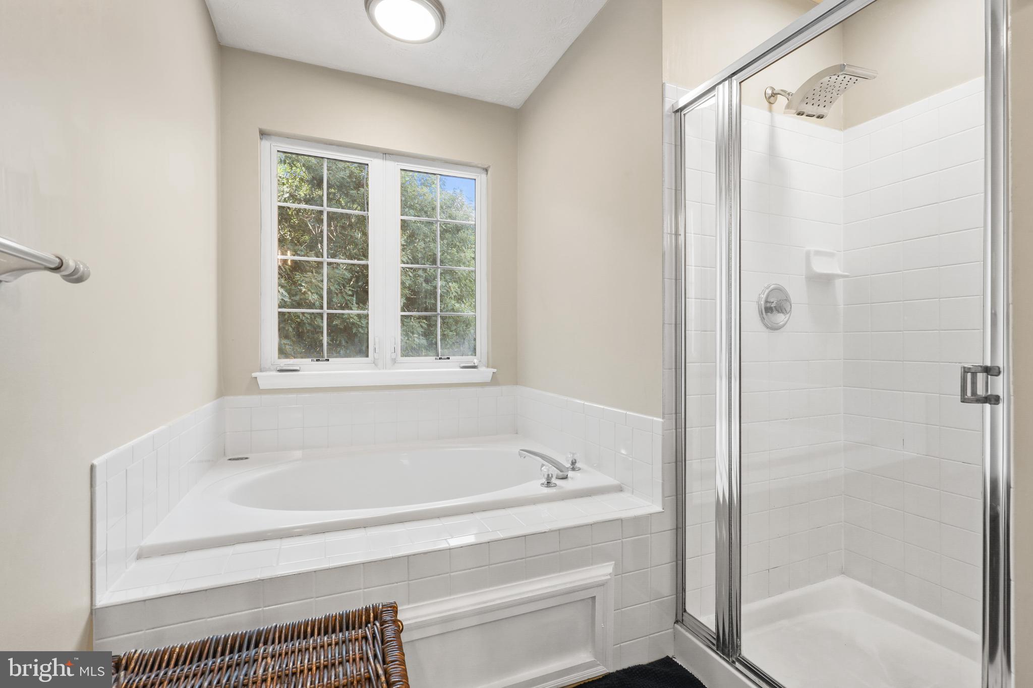 KINGS WOODS - Residential