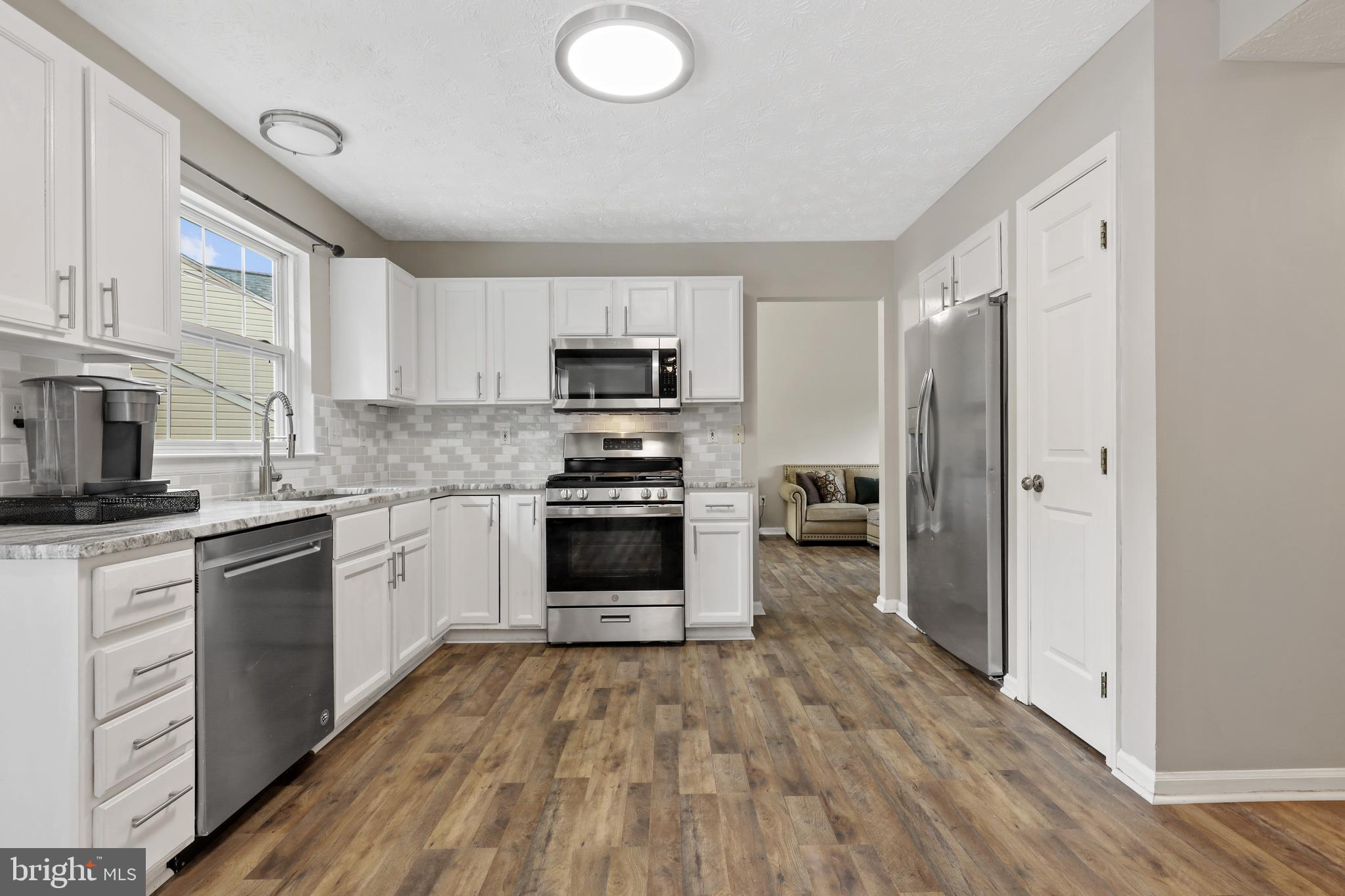 KINGS WOODS - Residential