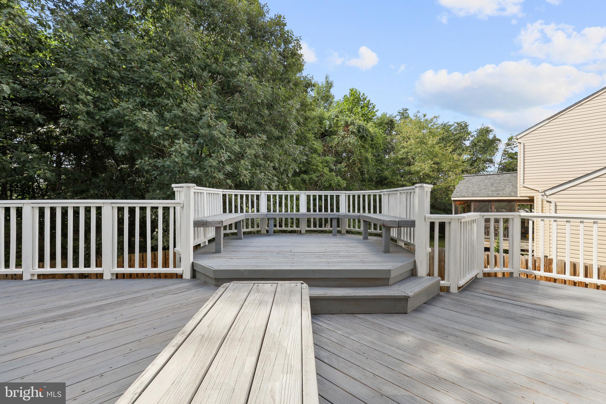 KINGS WOODS - Residential