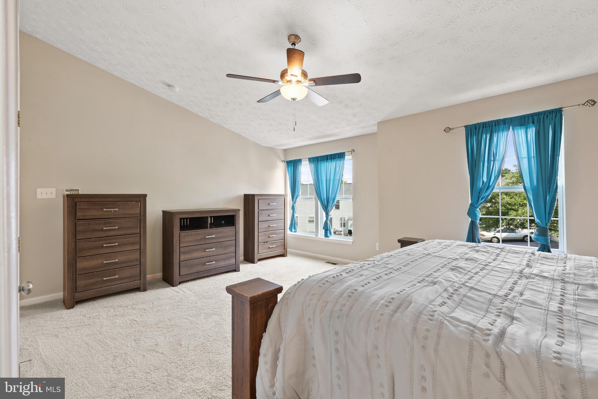 KINGS WOODS - Residential