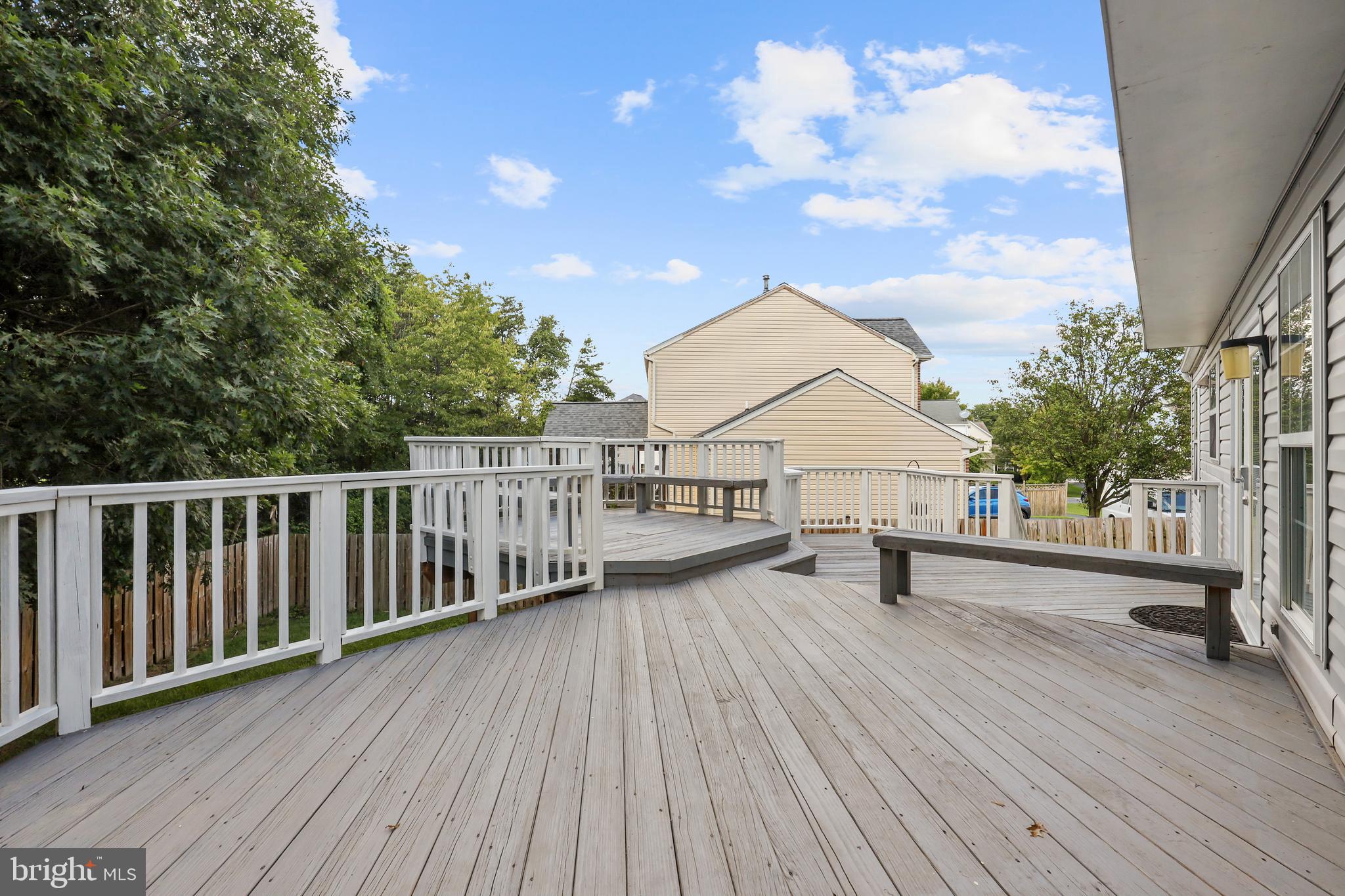 KINGS WOODS - Residential