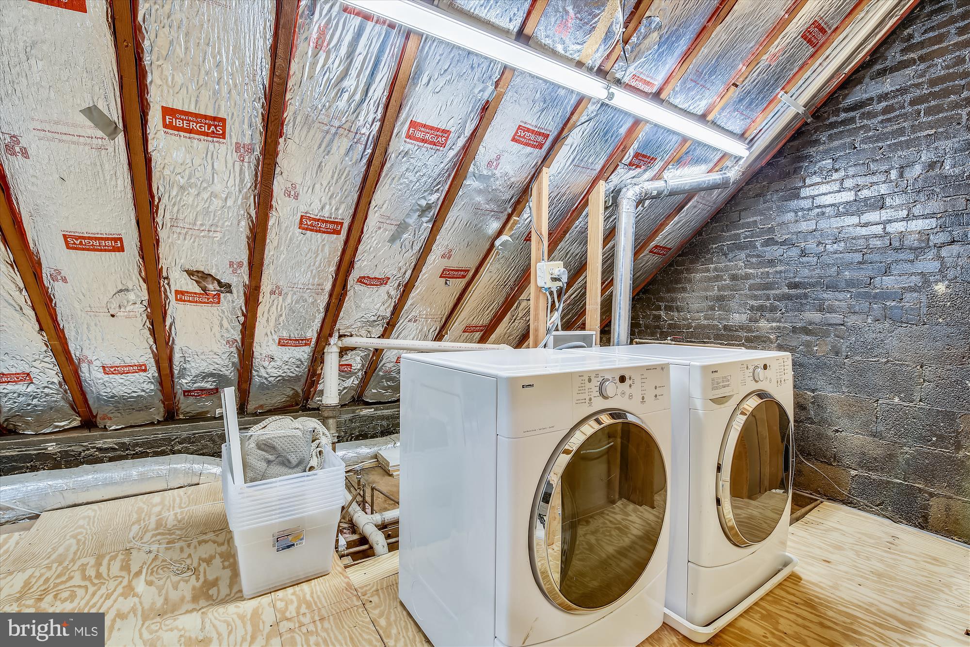 FAIRLINGTON GLEN - Residential