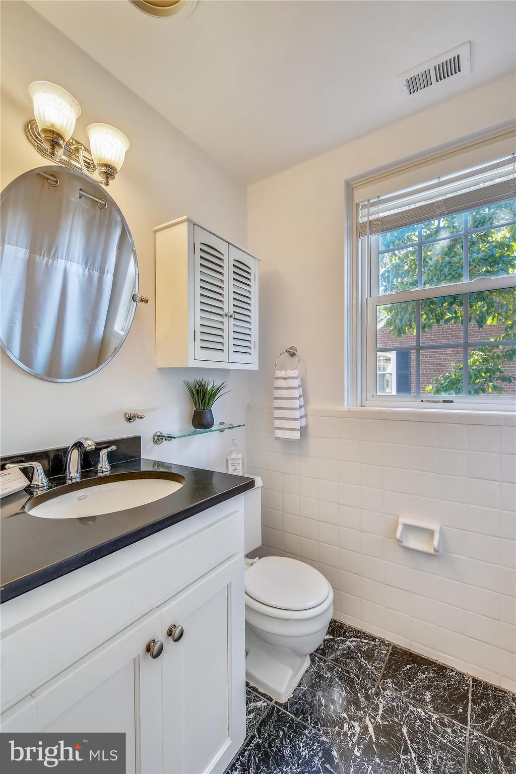 FAIRLINGTON GLEN - Residential