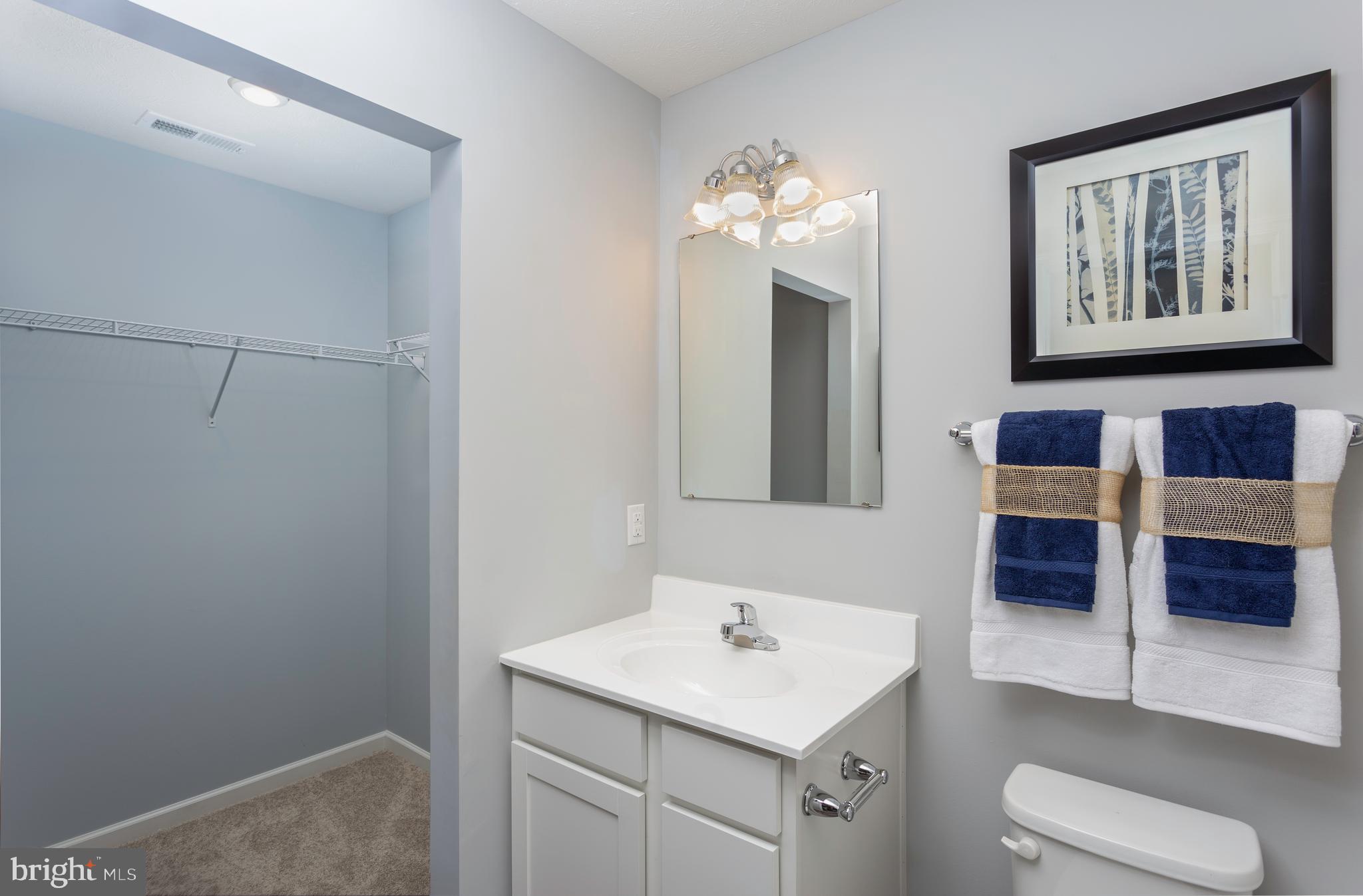 THE LAKES AT MARTINSBURG - Residential