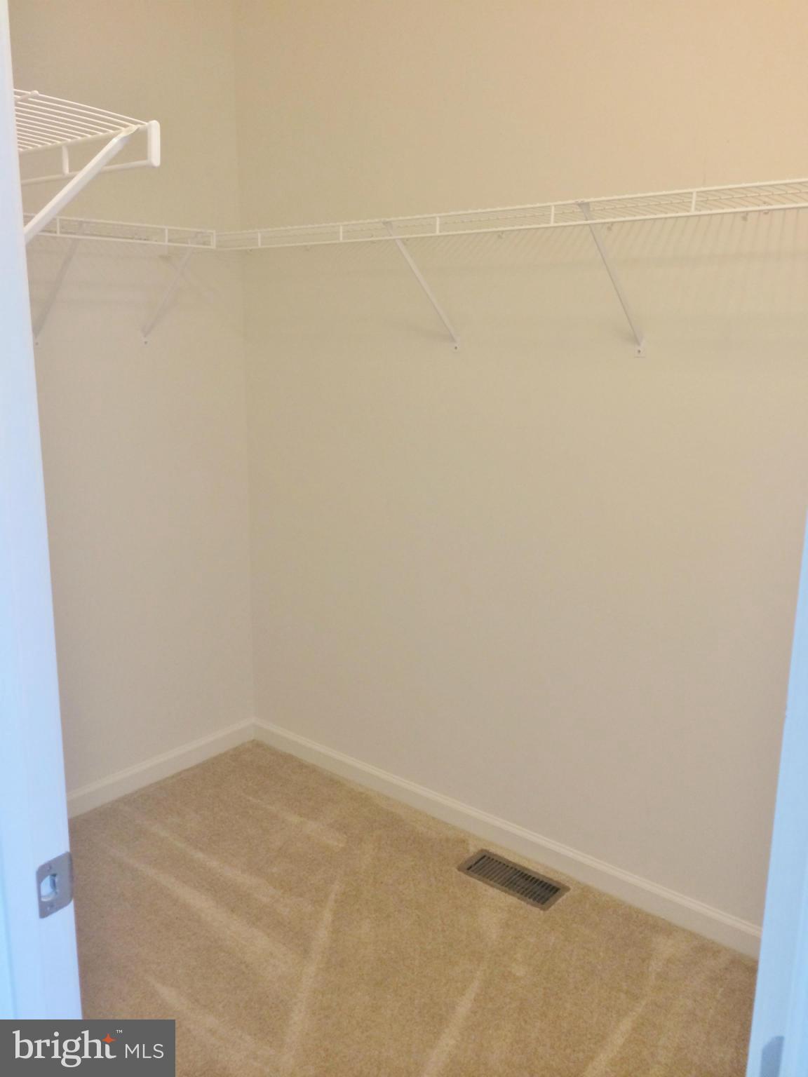 SPRINGDALE FARM - Residential