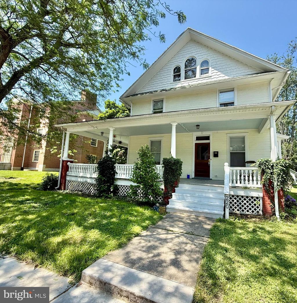 Photo of 220 N Bradford Street, DOVER, DE 19904 (MLS # DEKT2038888)