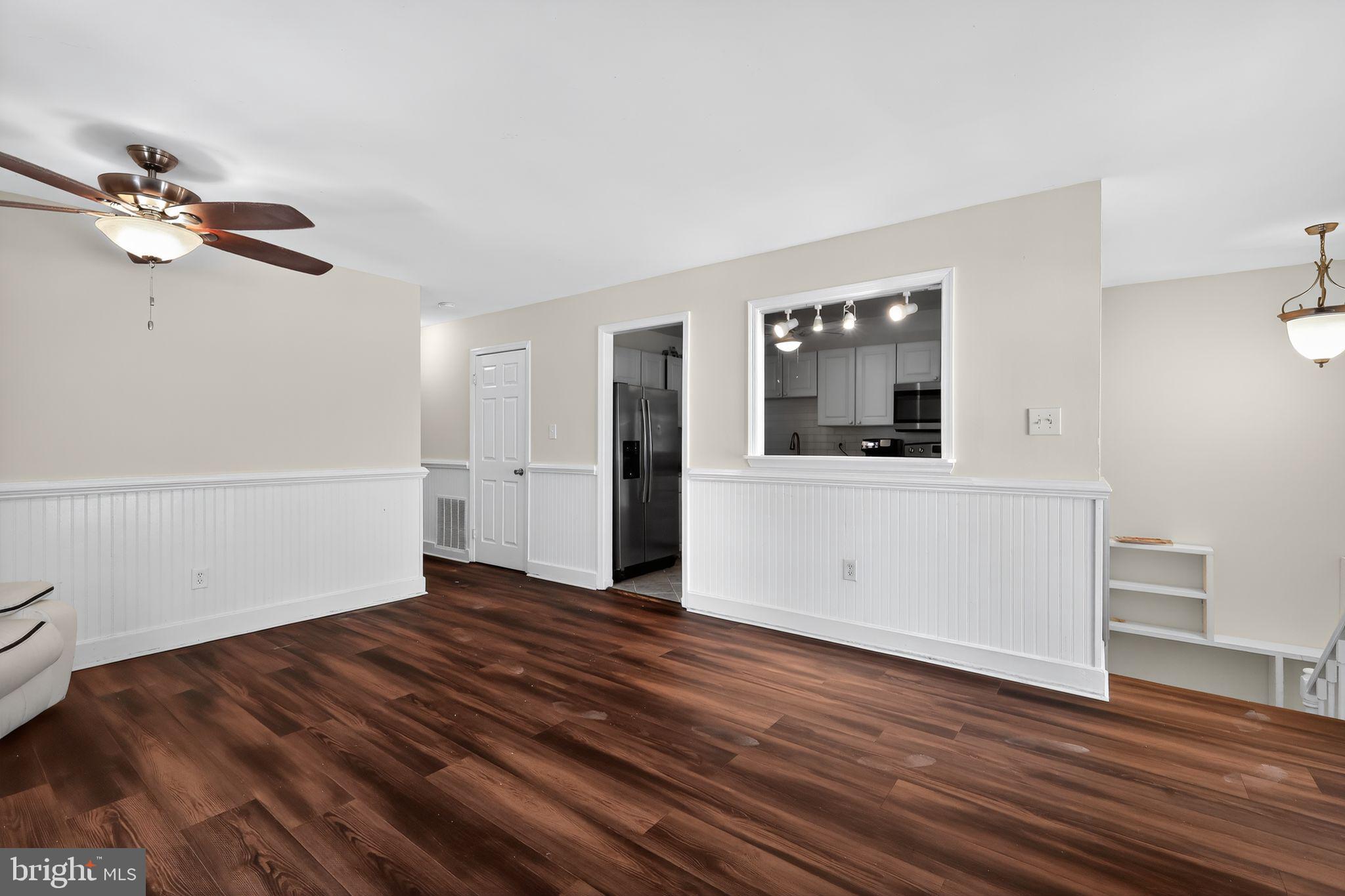 ST CHARLES BANNISTER - Residential