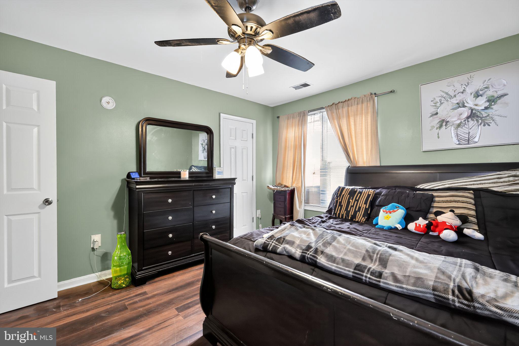 ST CHARLES BANNISTER - Residential