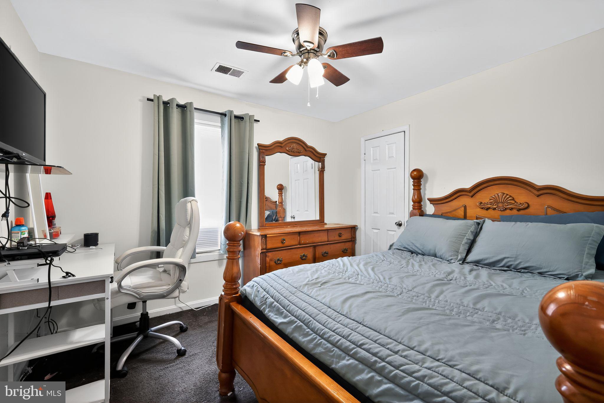 ST CHARLES BANNISTER - Residential