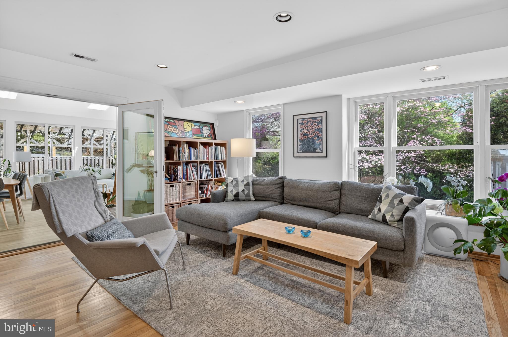 COLUMBIA FOREST - Residential