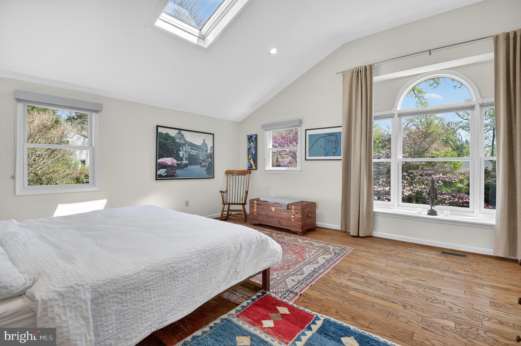 COLUMBIA FOREST - Residential