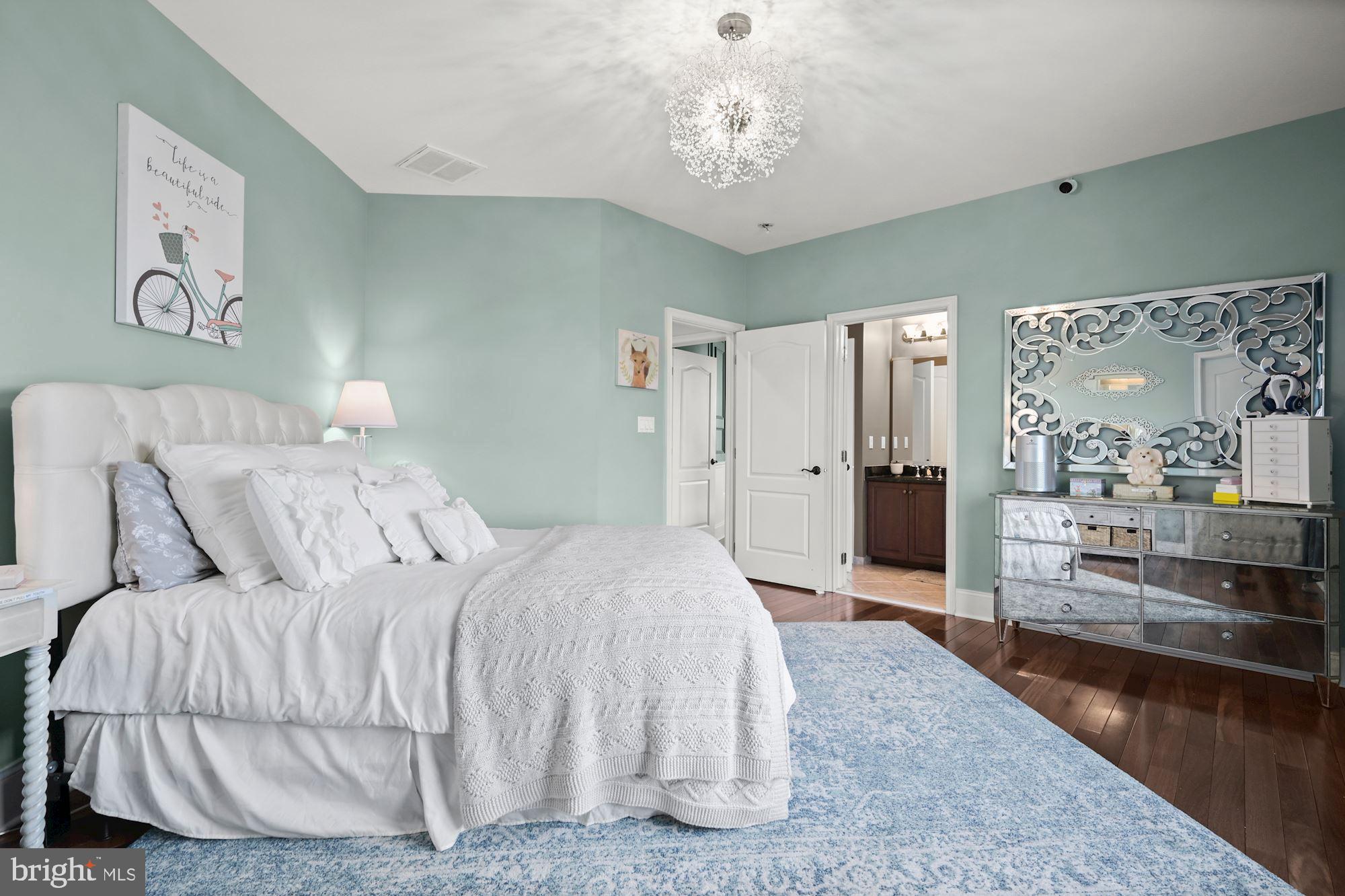 PATUXENT CHASE - Residential