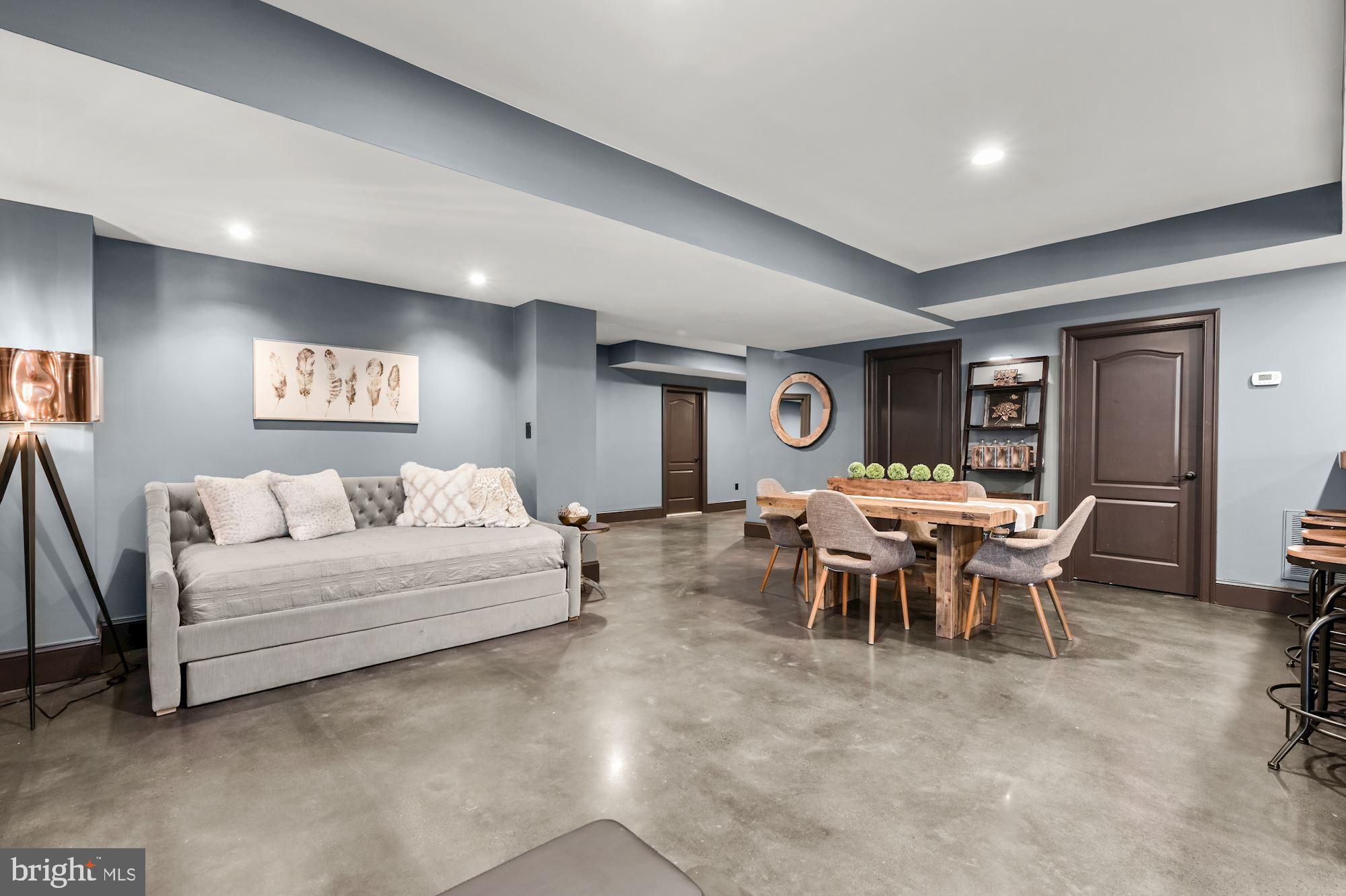 PATUXENT CHASE - Residential