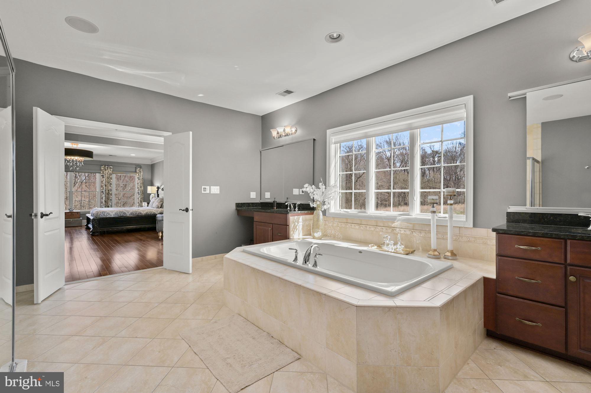 PATUXENT CHASE - Residential