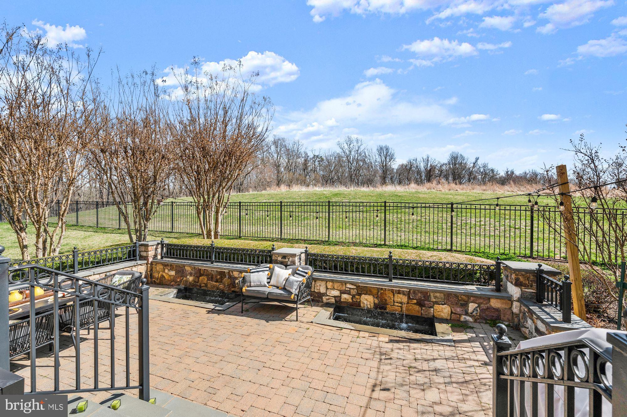 PATUXENT CHASE - Residential