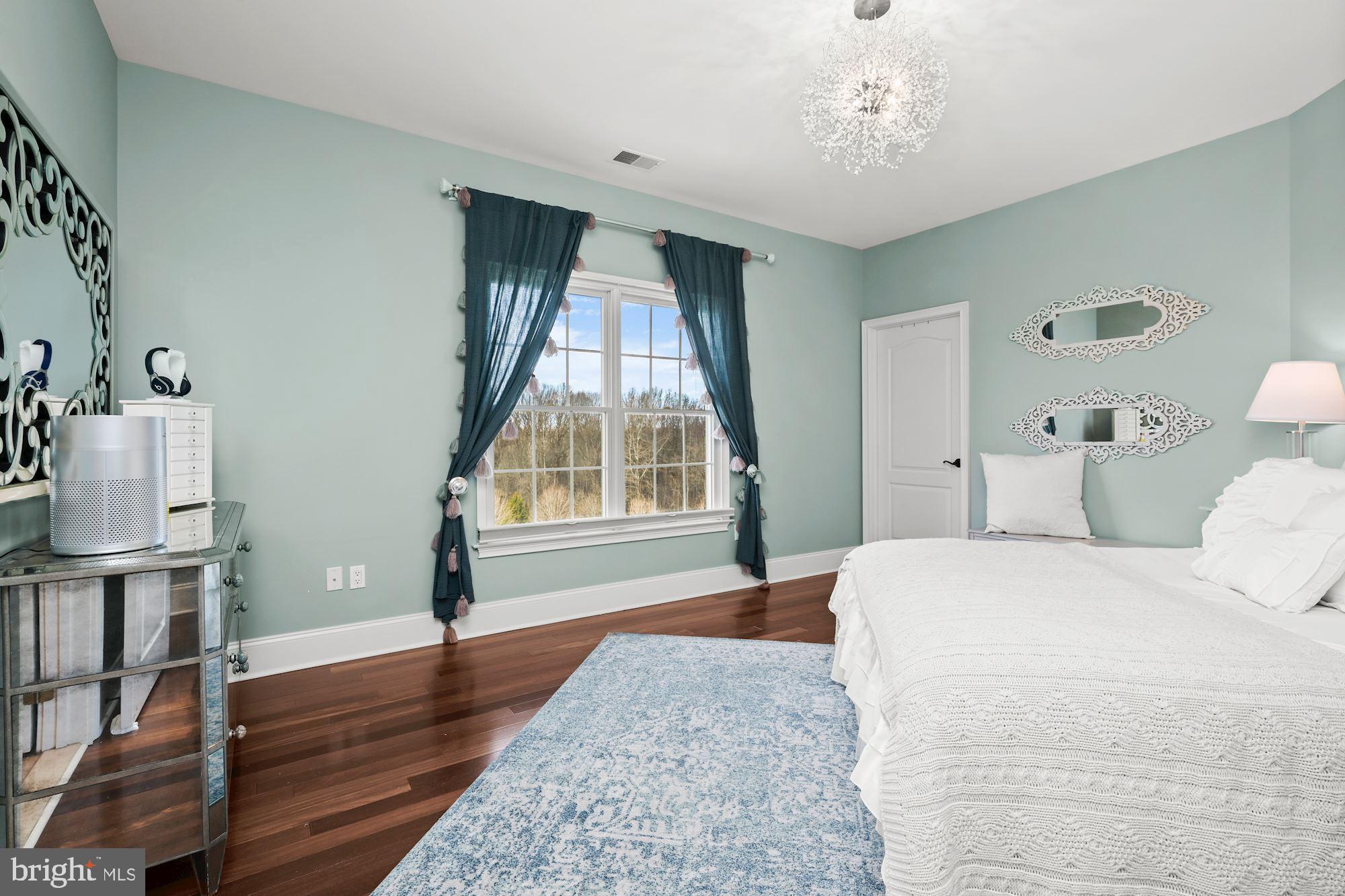 PATUXENT CHASE - Residential