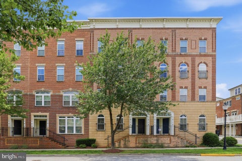 Condo For Sale - 317 Community Center Avenue<br/> GAITHERSBURG, MD 20878