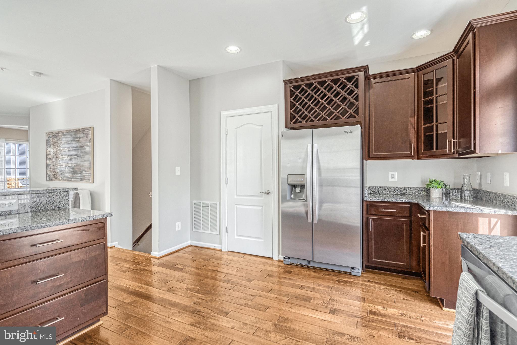 FALLS GROVE CONDOMINIUM - Residential