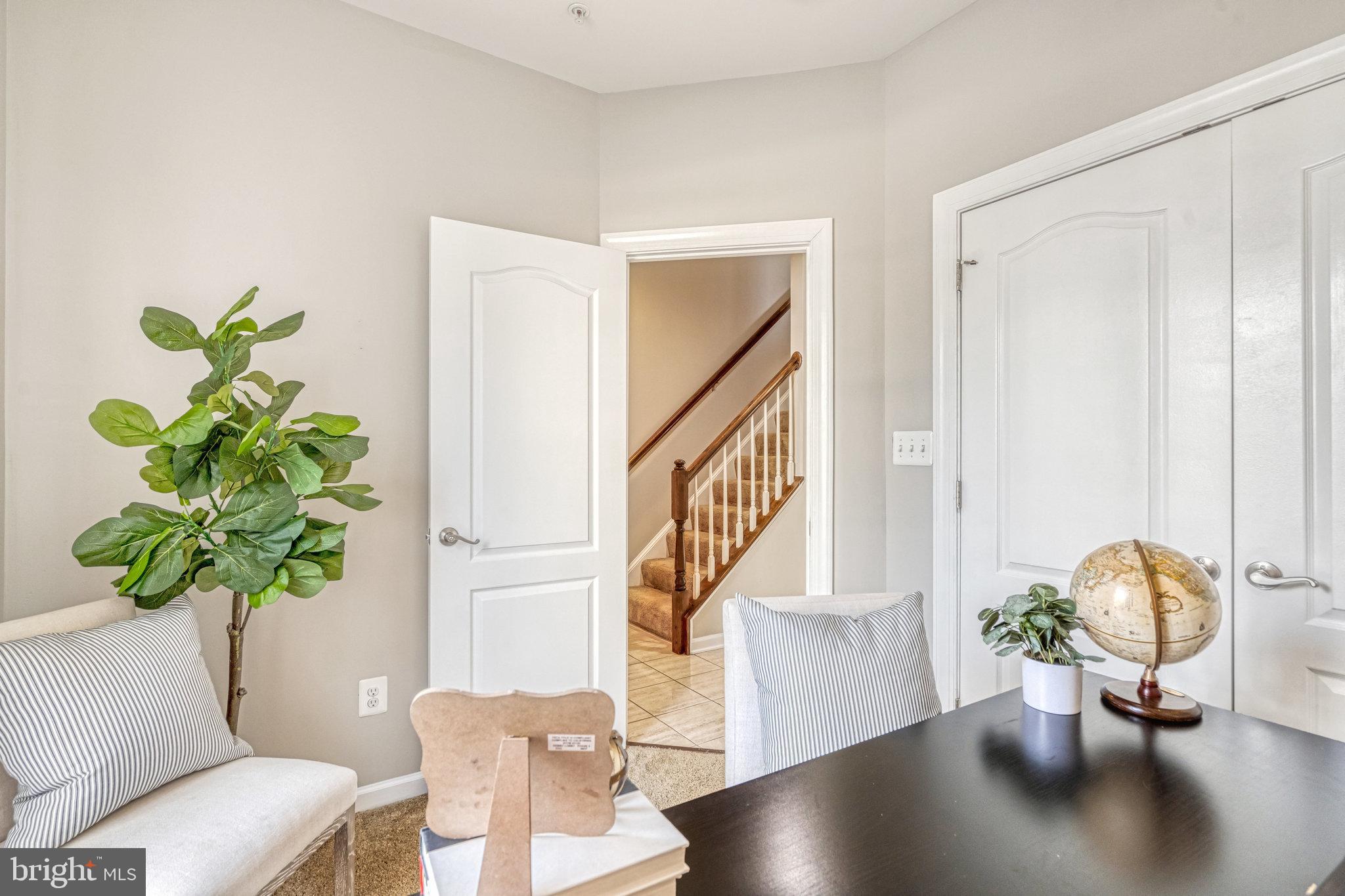 FALLS GROVE CONDOMINIUM - Residential