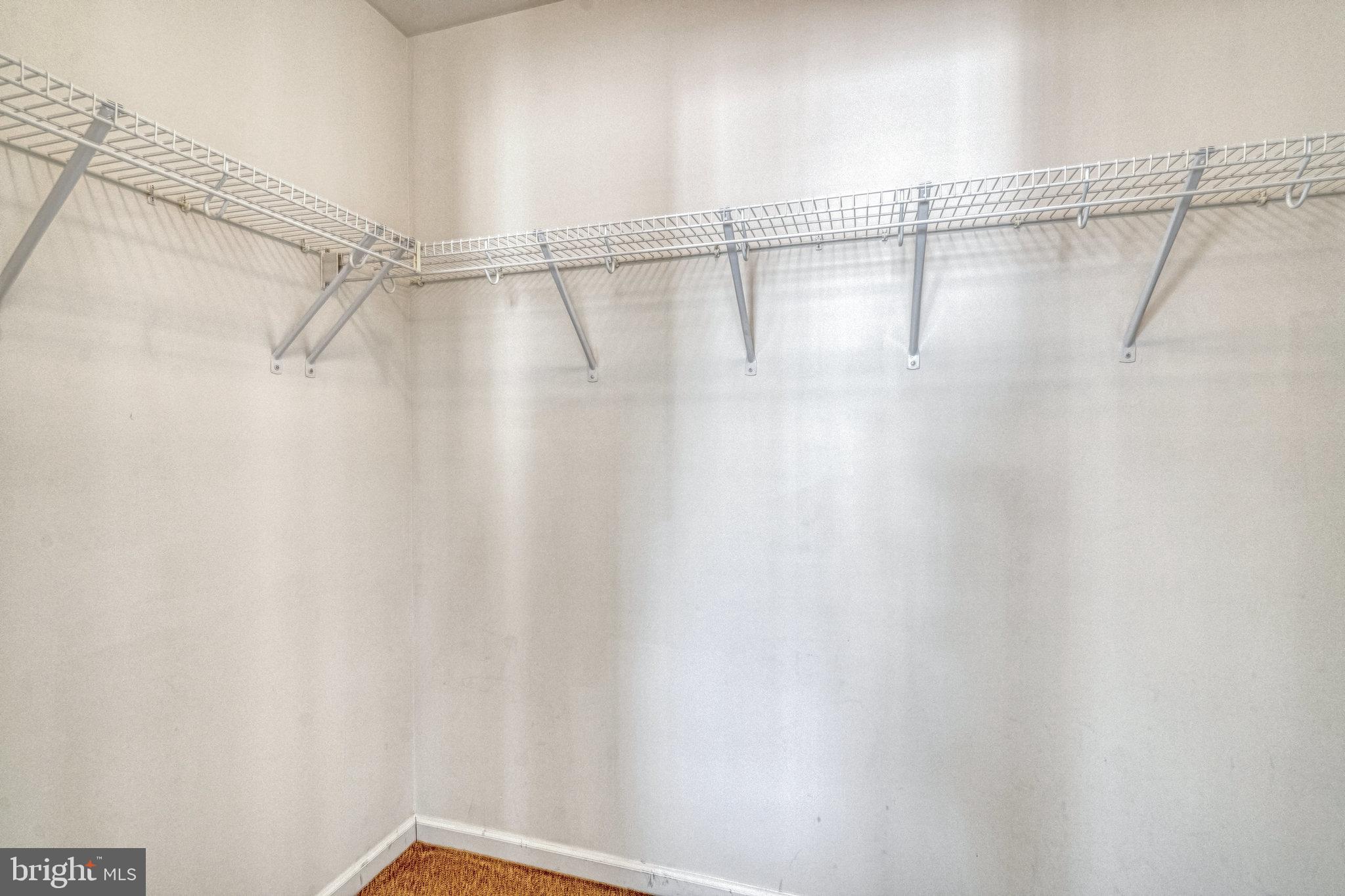 FALLS GROVE CONDOMINIUM - Residential