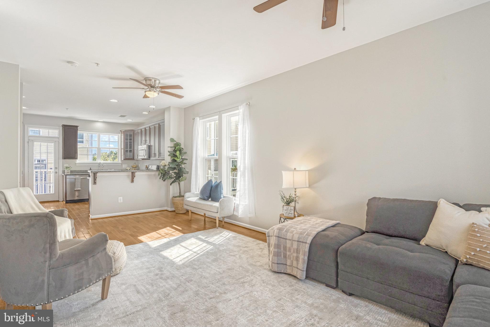 FALLS GROVE CONDOMINIUM - Residential