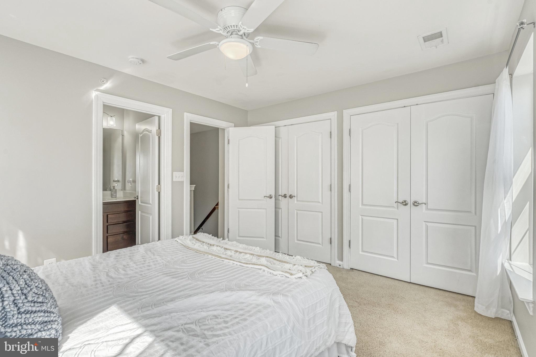 FALLS GROVE CONDOMINIUM - Residential