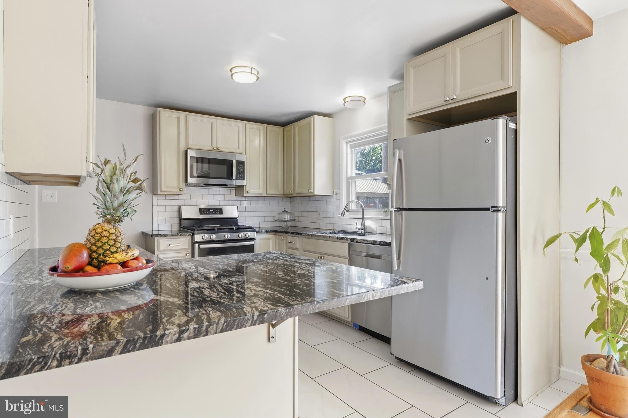 1607 CEDAR PARK ROAD