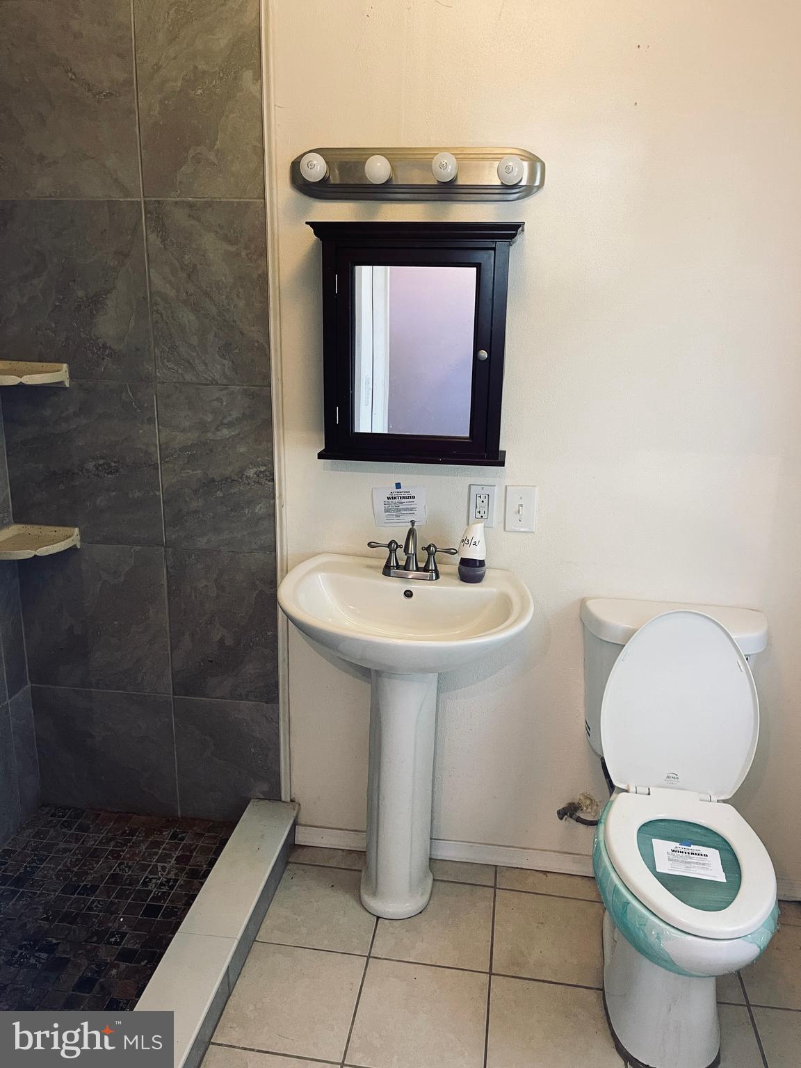 HARBOR VIEW - Residential