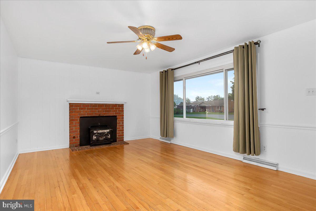 10602 OAKTREE CIRCLE