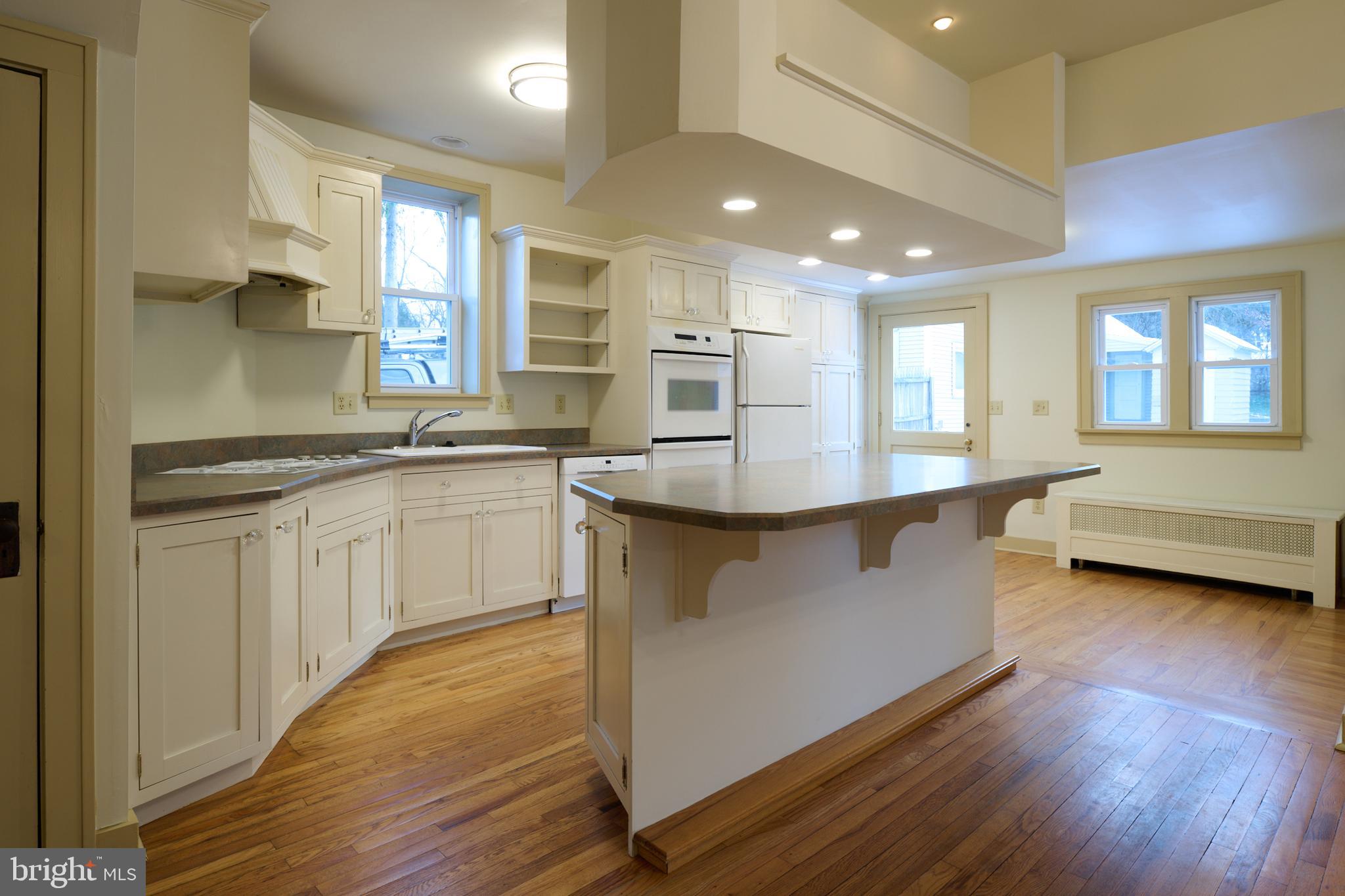 LEMONT - Residential