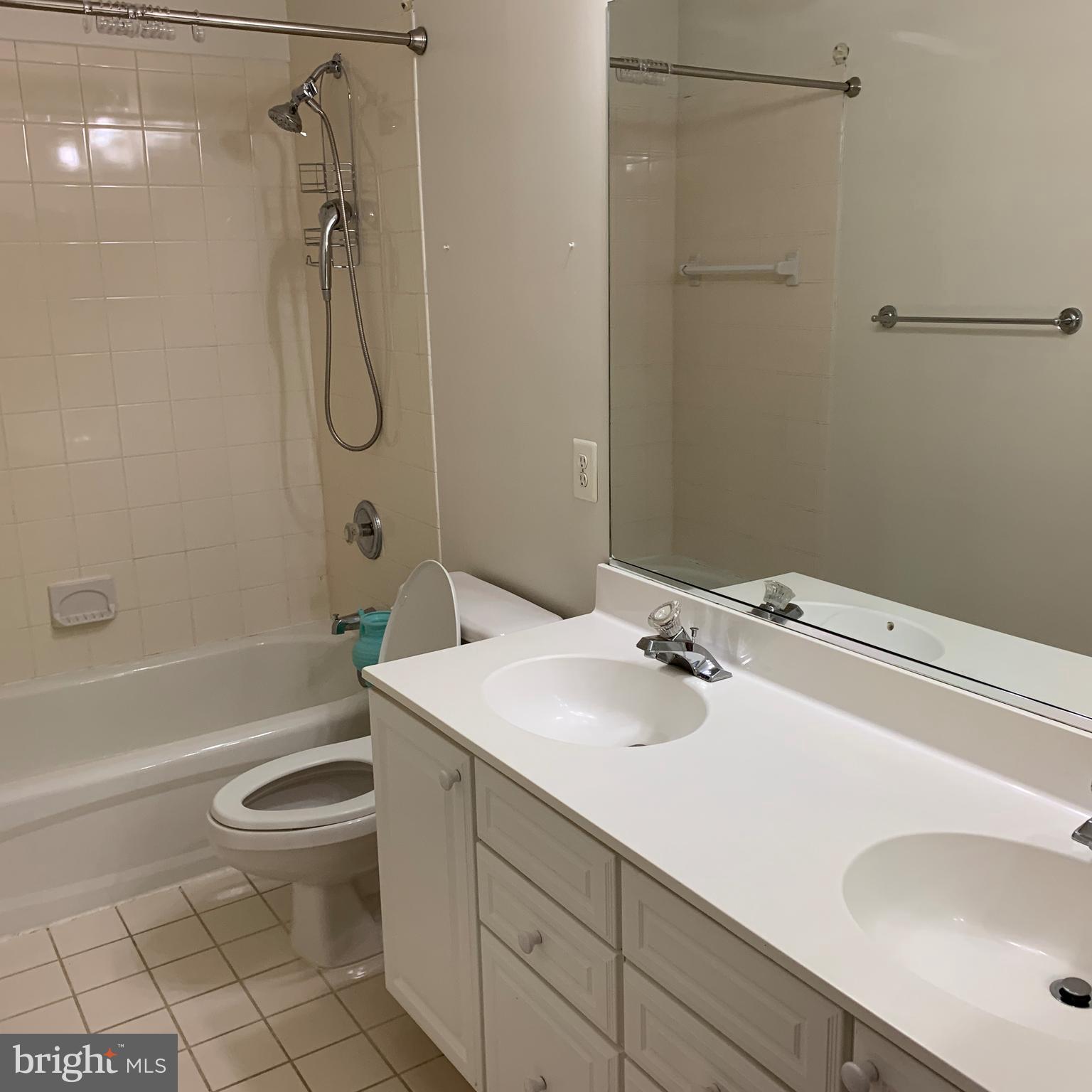 REGENCY RIDGE - Residential Lease