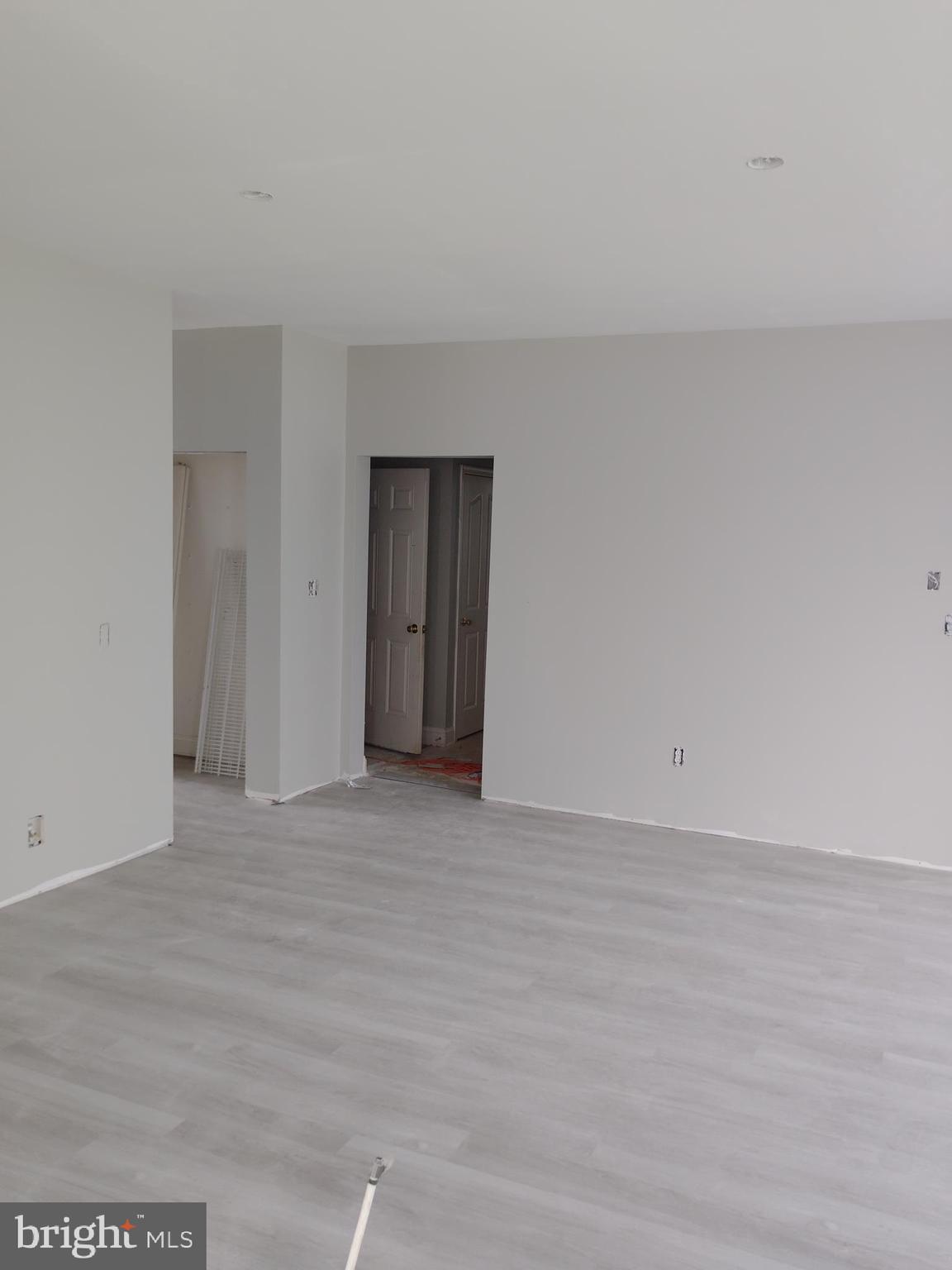 428 CHRISTIANA RIVER DRIVE