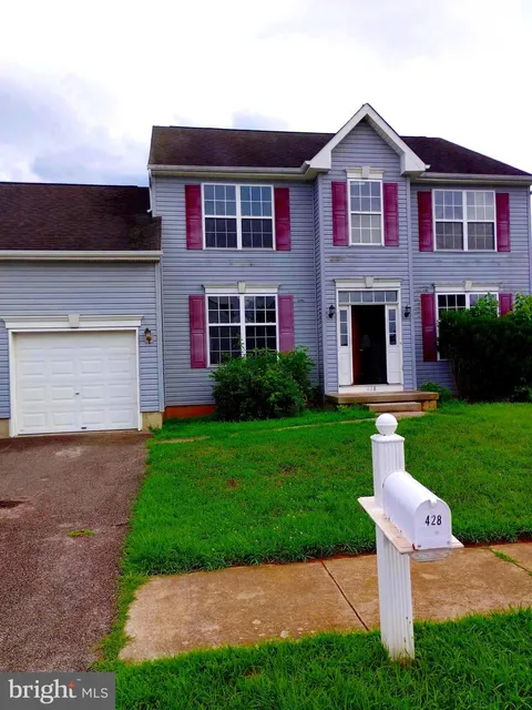 428 Christiana River Drive, Clayton, DE MLS: DEKT2039326