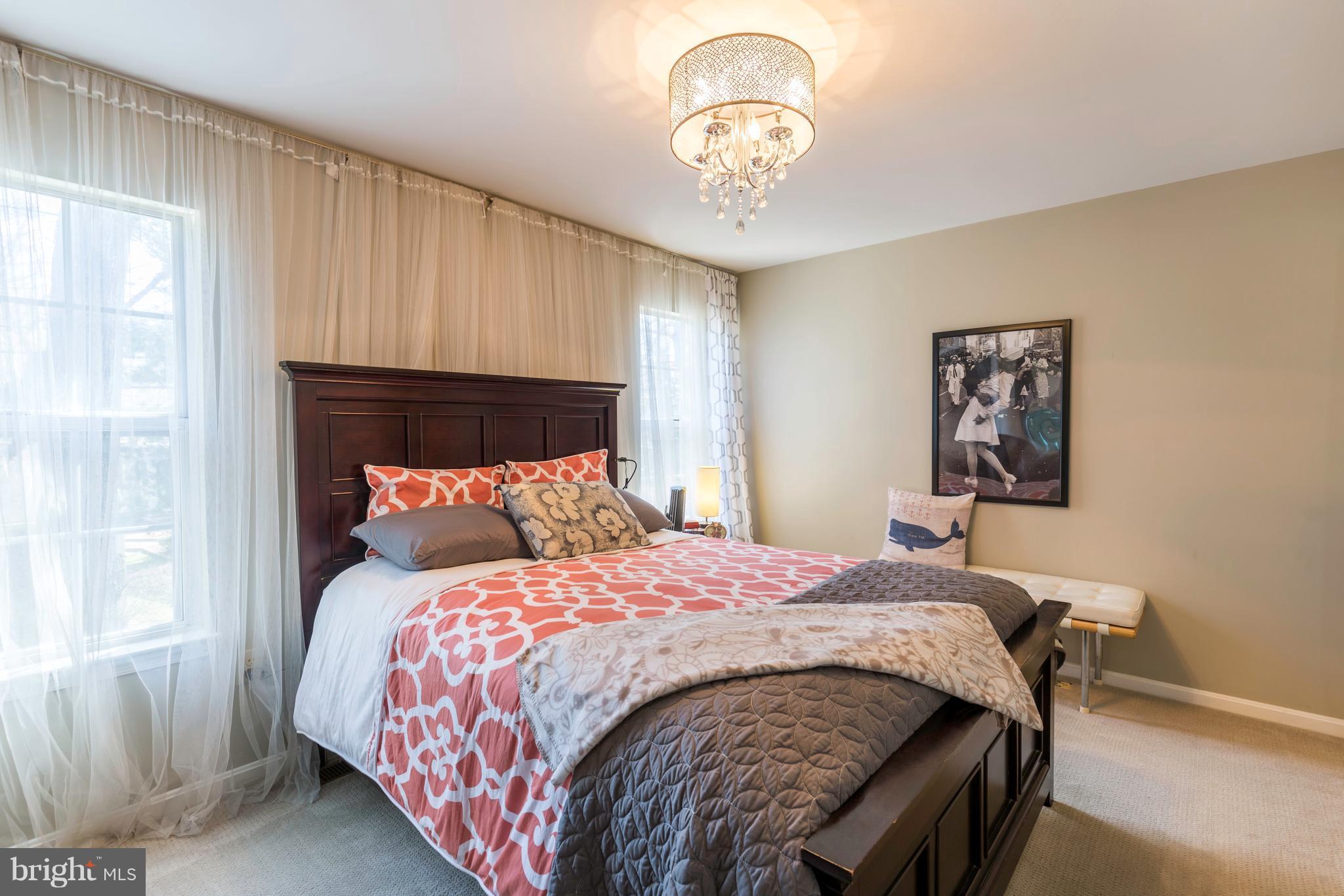 MARINERS LANDING - Residential