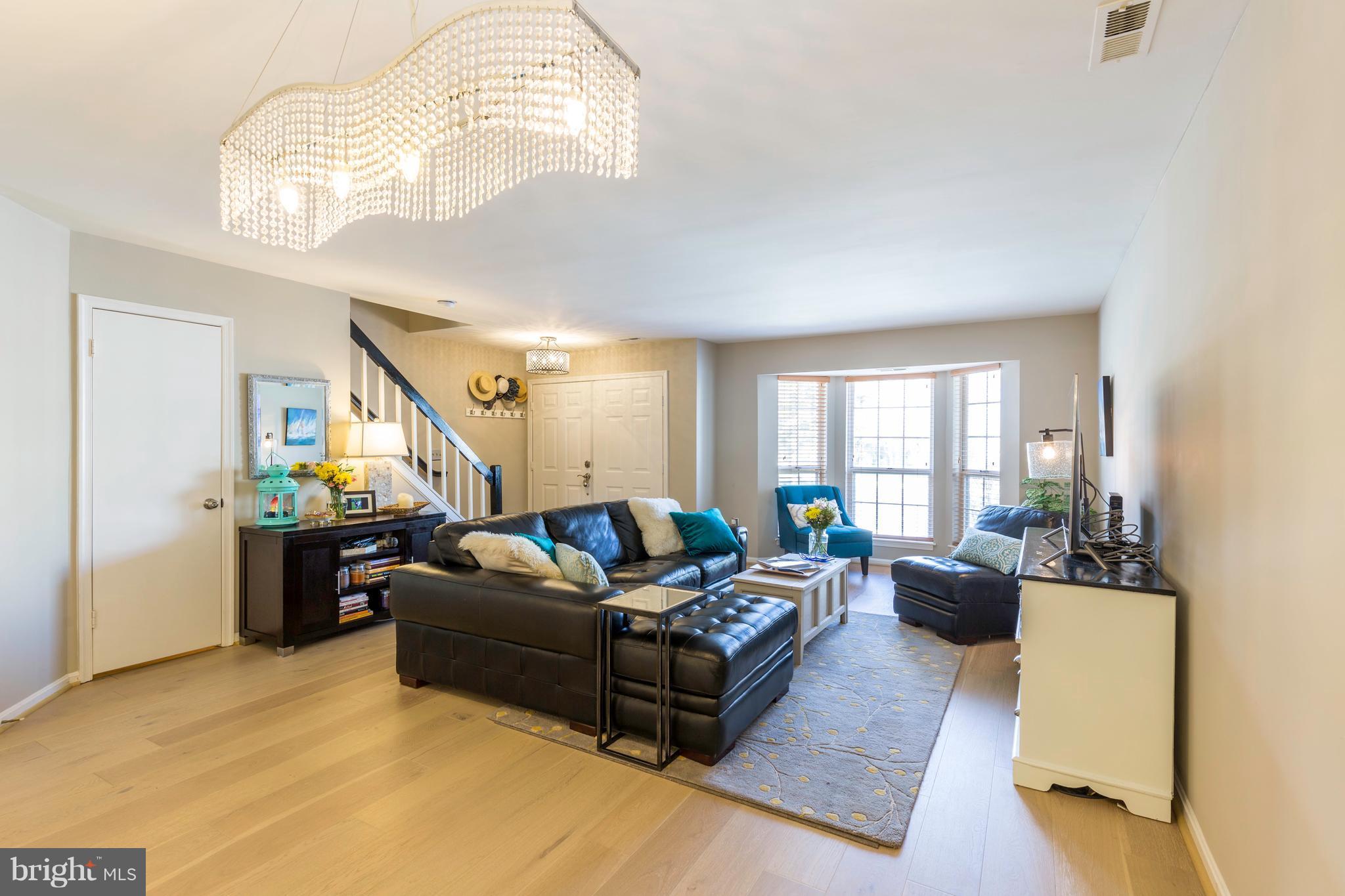 MARINERS LANDING - Residential