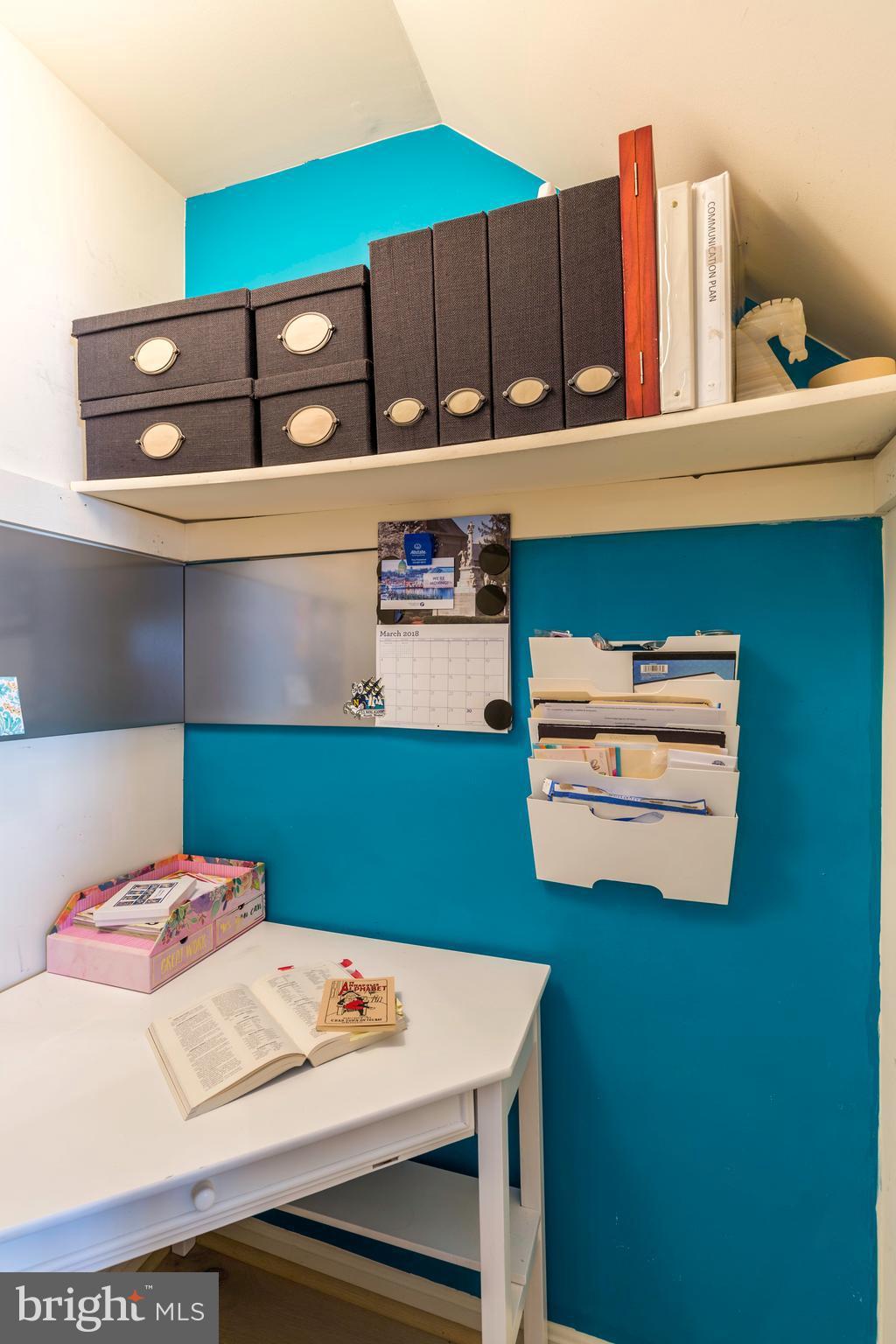 MARINERS LANDING - Residential