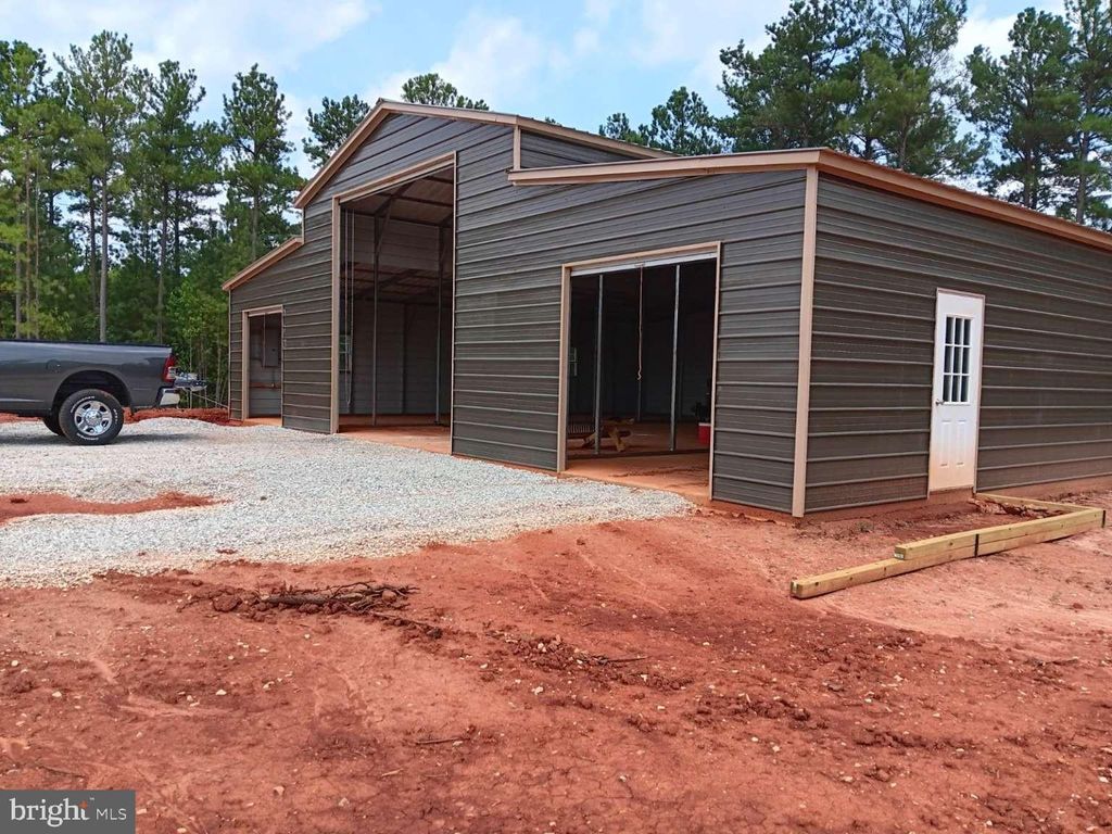 Photo of 4145 Ridgeview Road, REVA, VA 22735 (MLS # VAMA2002508)
