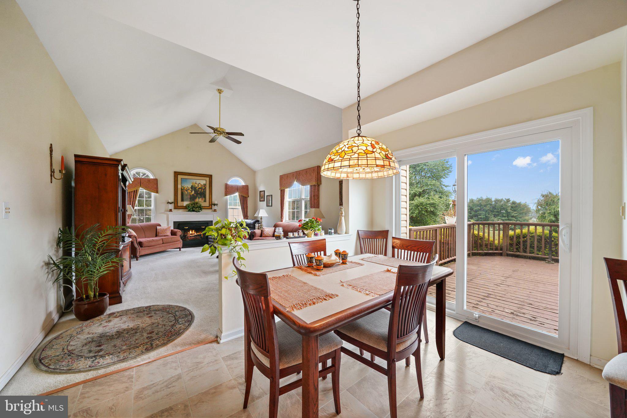 RAMBLEWOOD - Residential