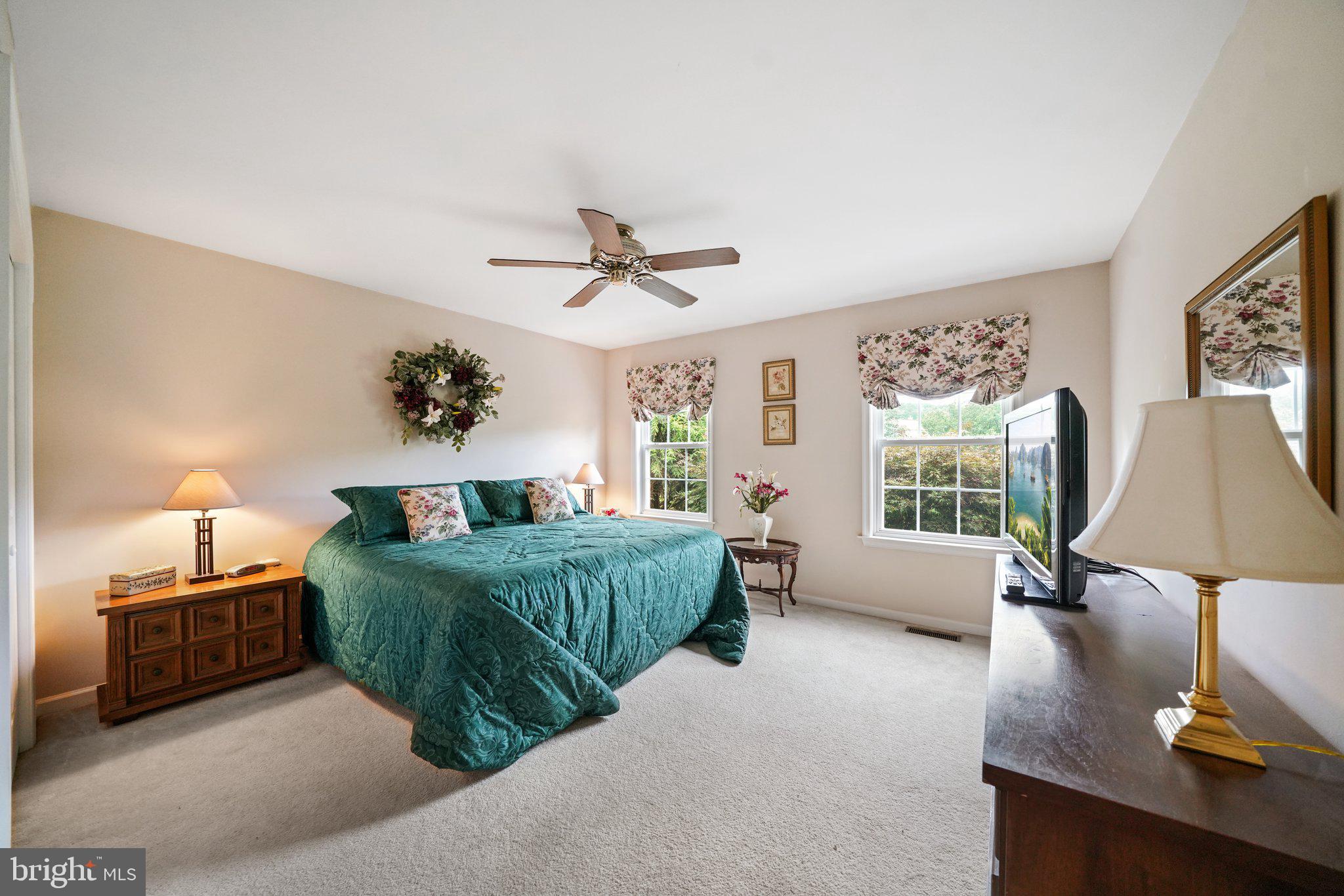 RAMBLEWOOD - Residential