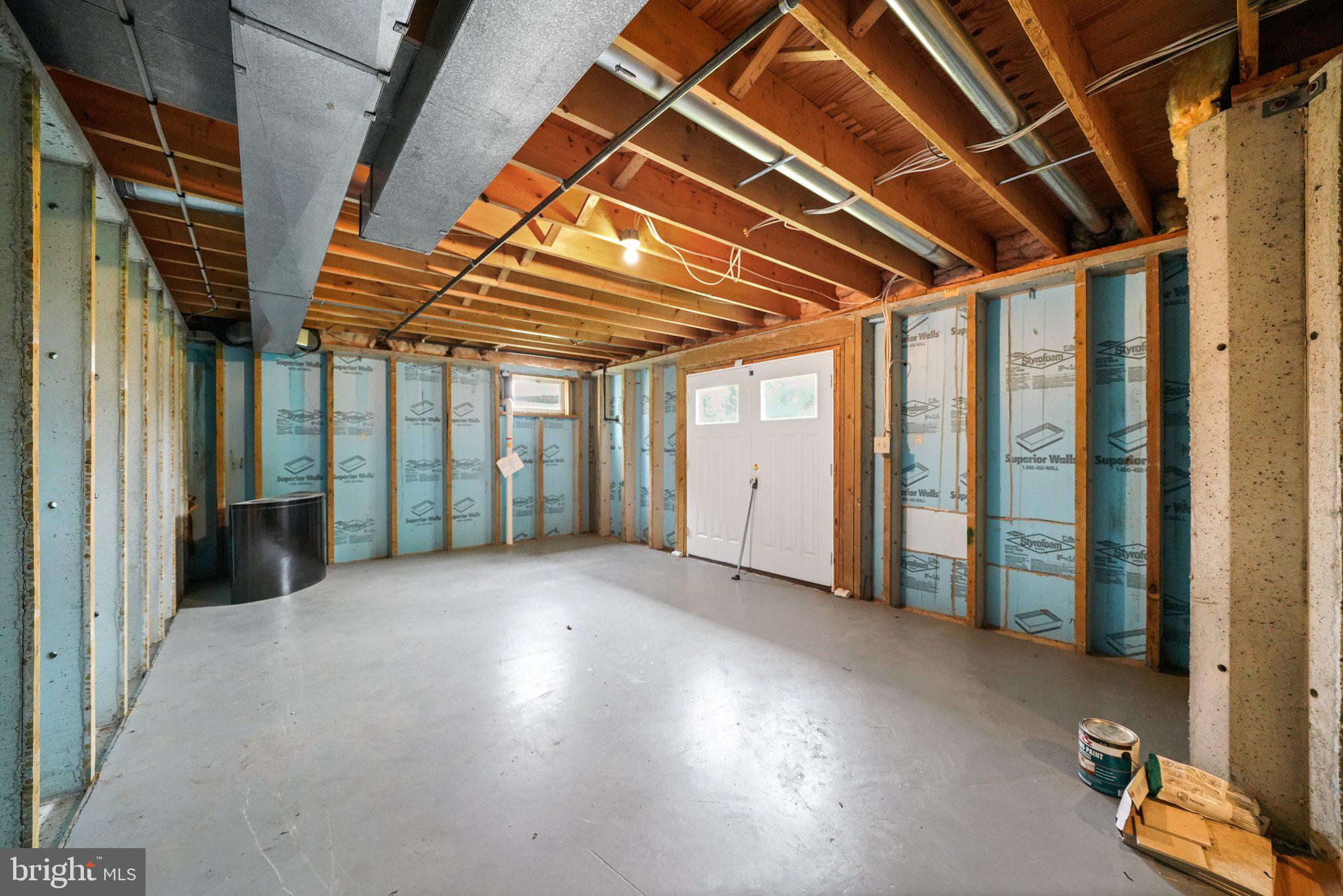 RAMBLEWOOD - Residential