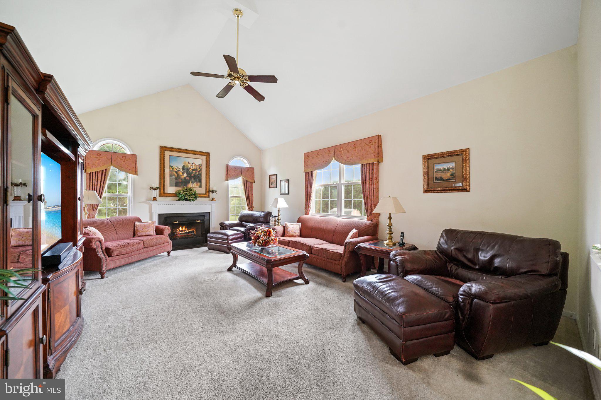 RAMBLEWOOD - Residential