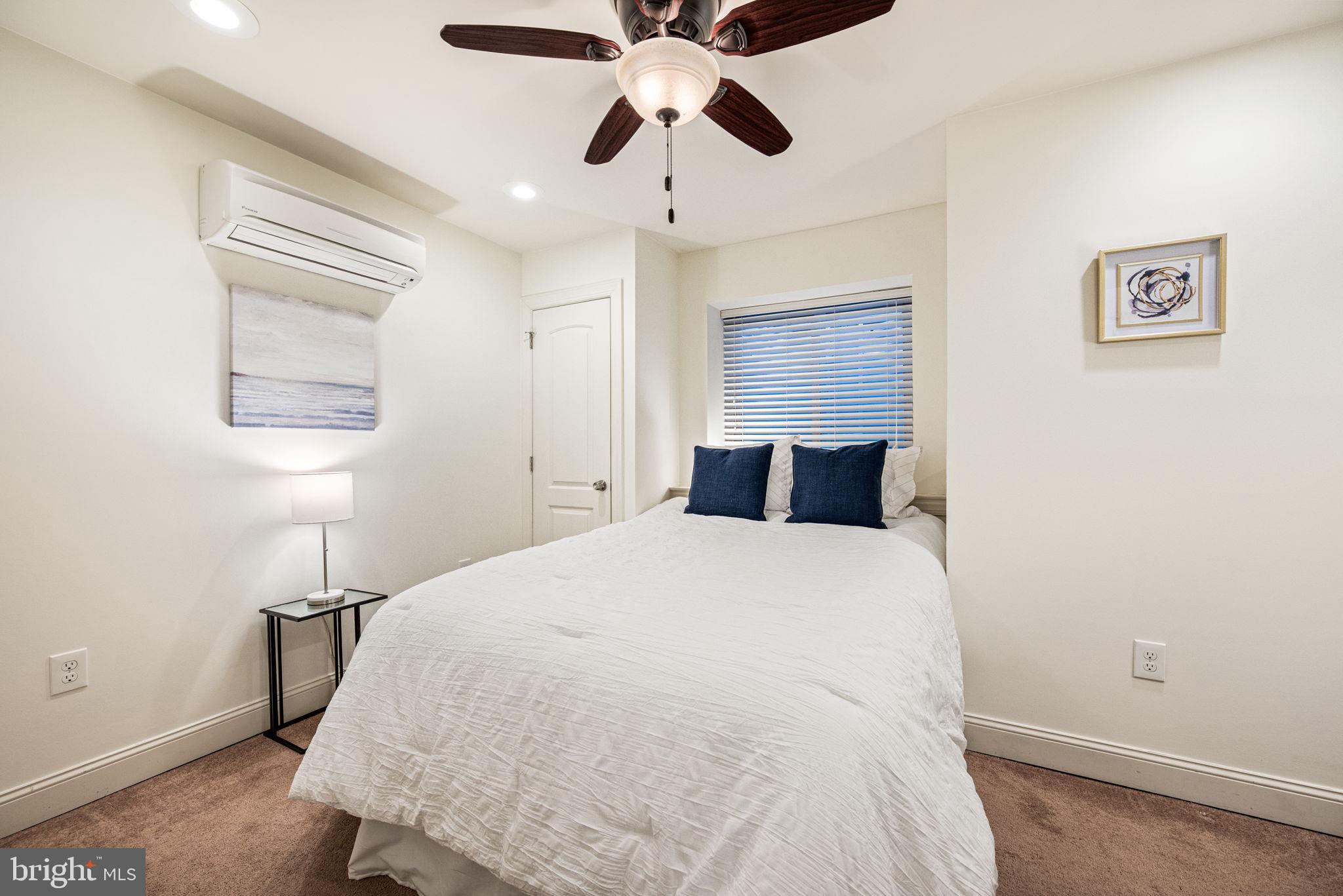 FRANCISVILLE - Residential