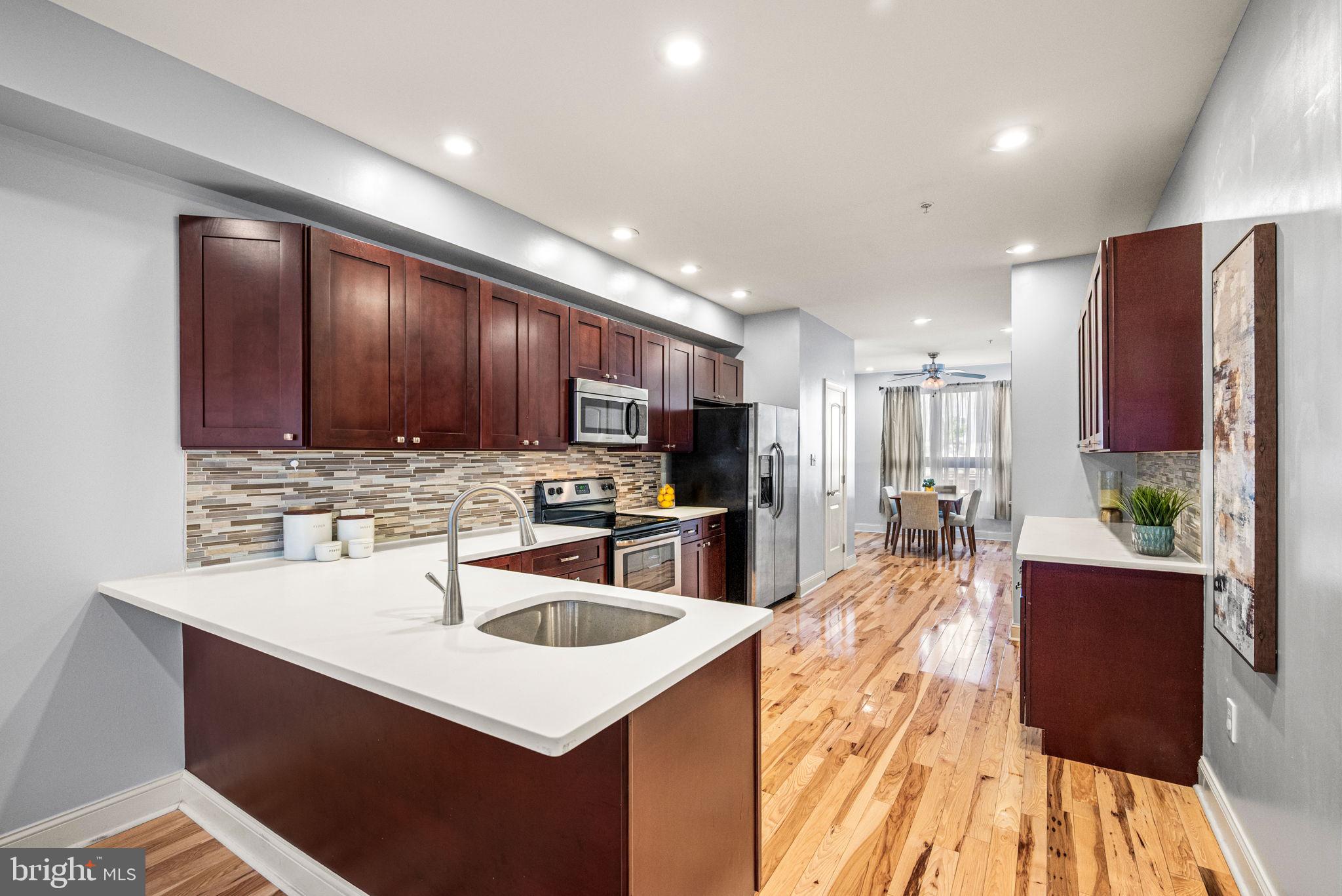 FRANCISVILLE - Residential