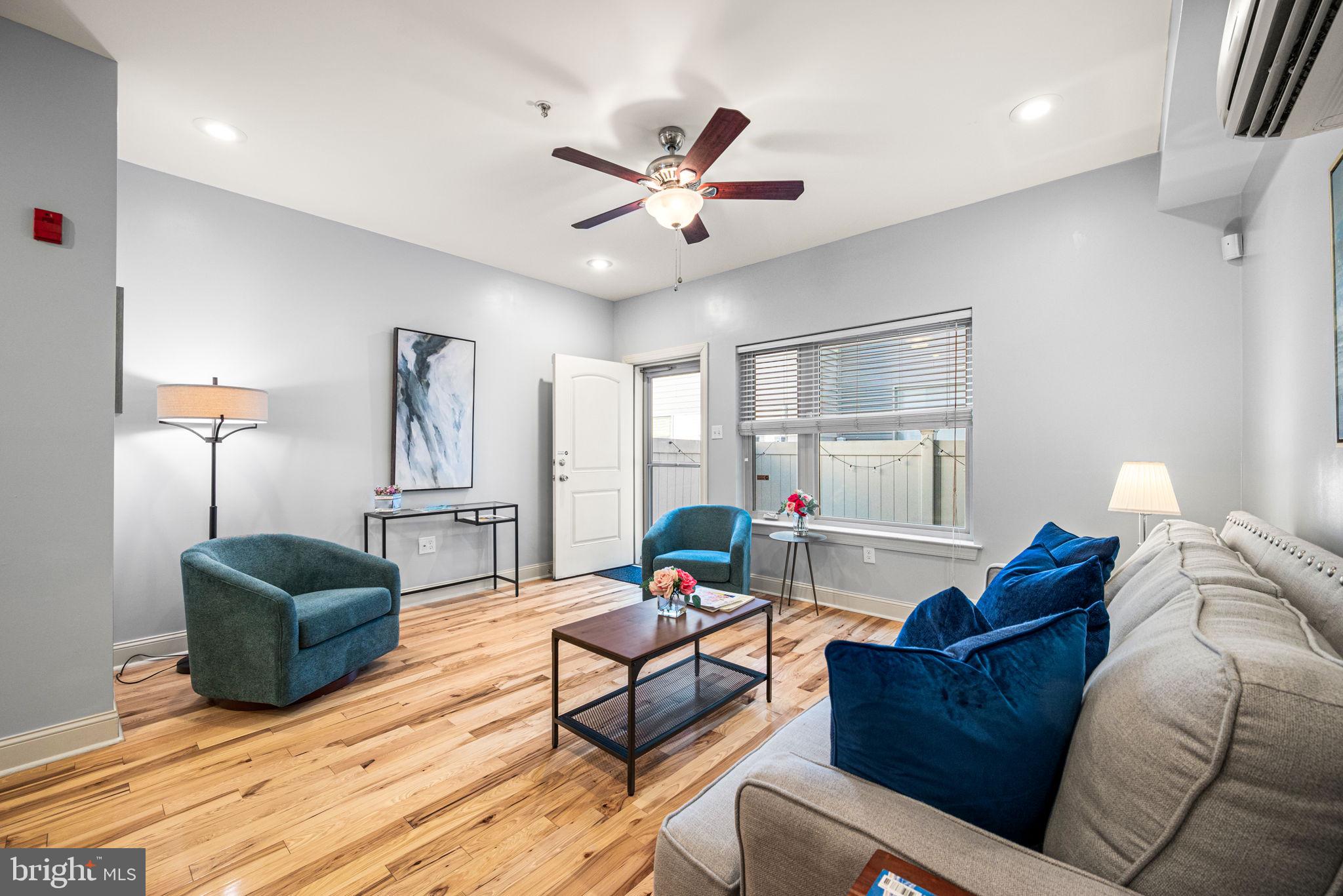 FRANCISVILLE - Residential