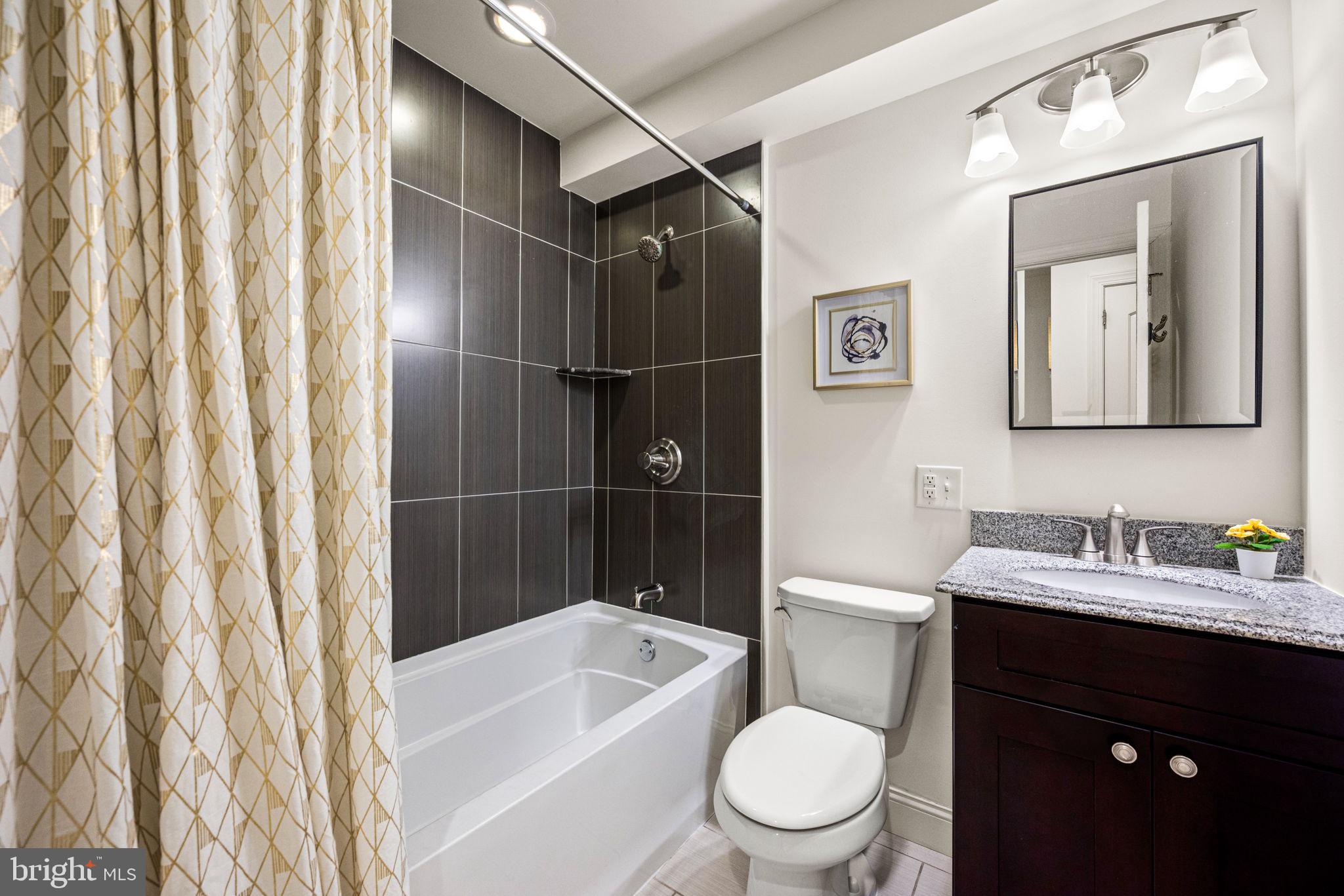 FRANCISVILLE - Residential